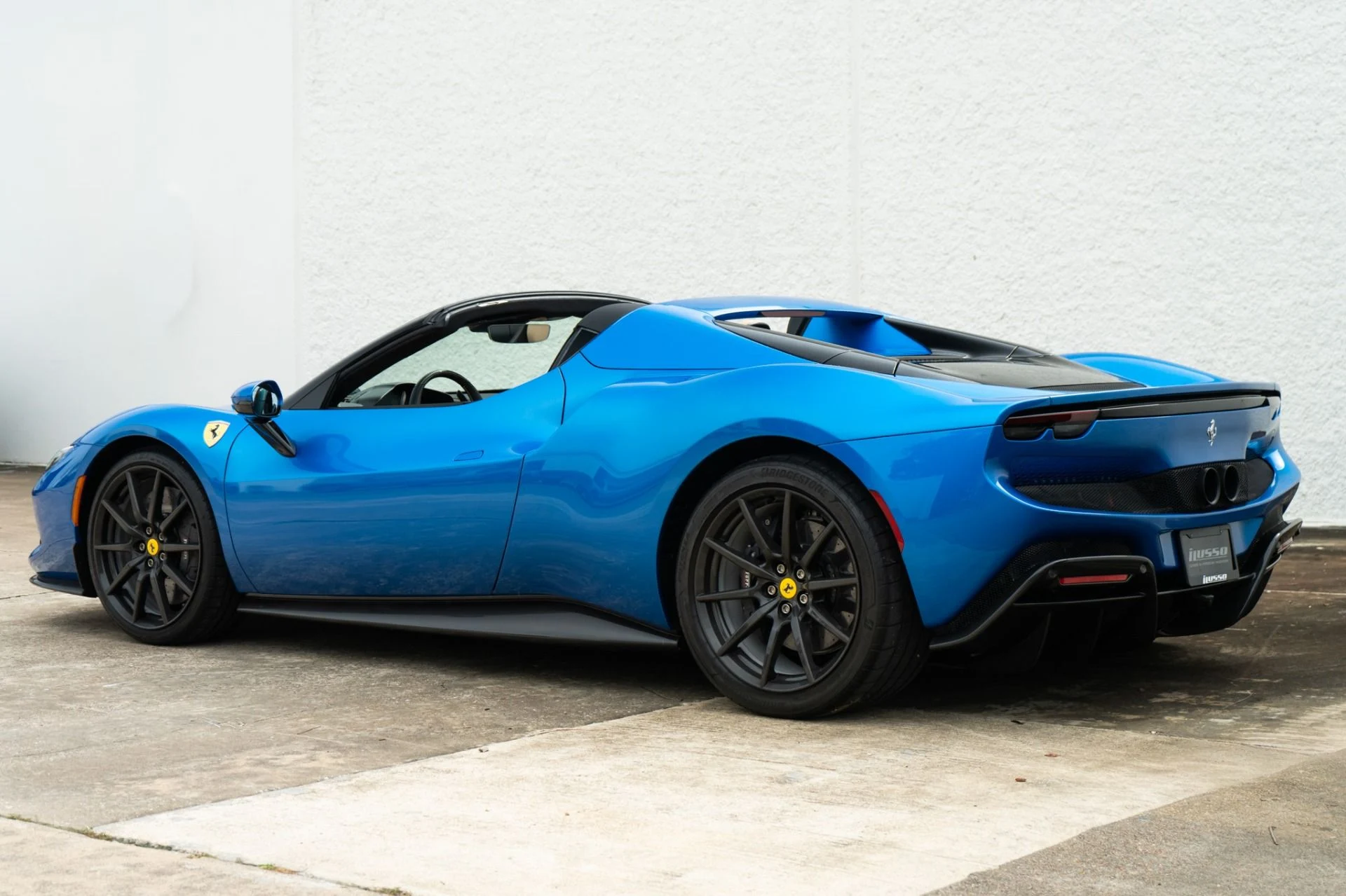 mph003_3468715756_Used_2023_Ferrari_296_GTS_GTS_1784132681_8f9a55ba48