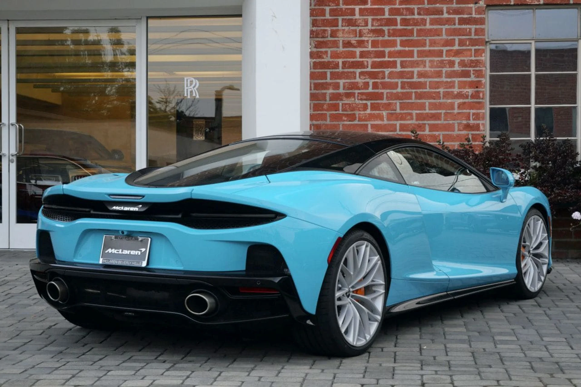 mph003_3478546894_e2c2aad02da87202f308f6d44145aff1x_6f75824e36