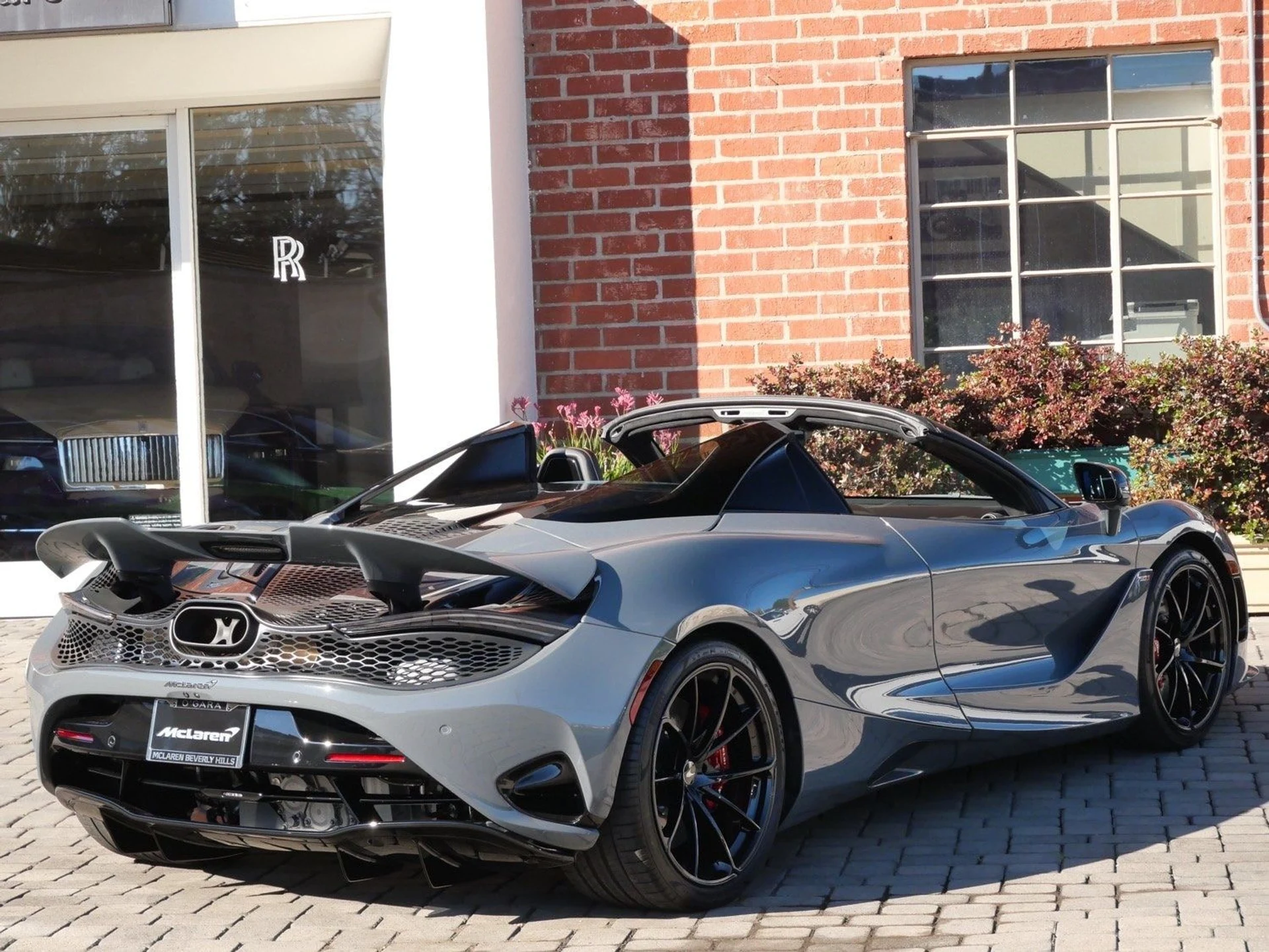 mph003_348934650_95de48dc083348e75036fd966f8ab583x_e854ce4837