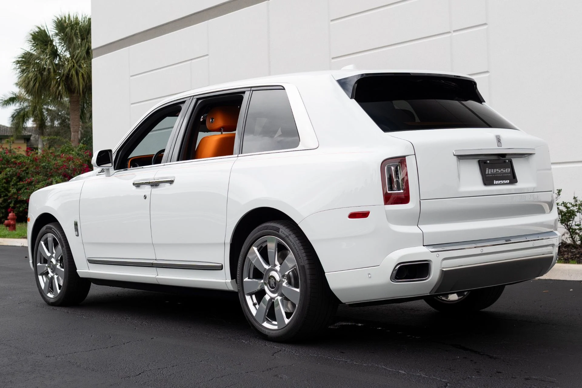 mph003_3489710974_Used_2023_Rolls_Royce_Cullinan_1766776442_44afdab62a