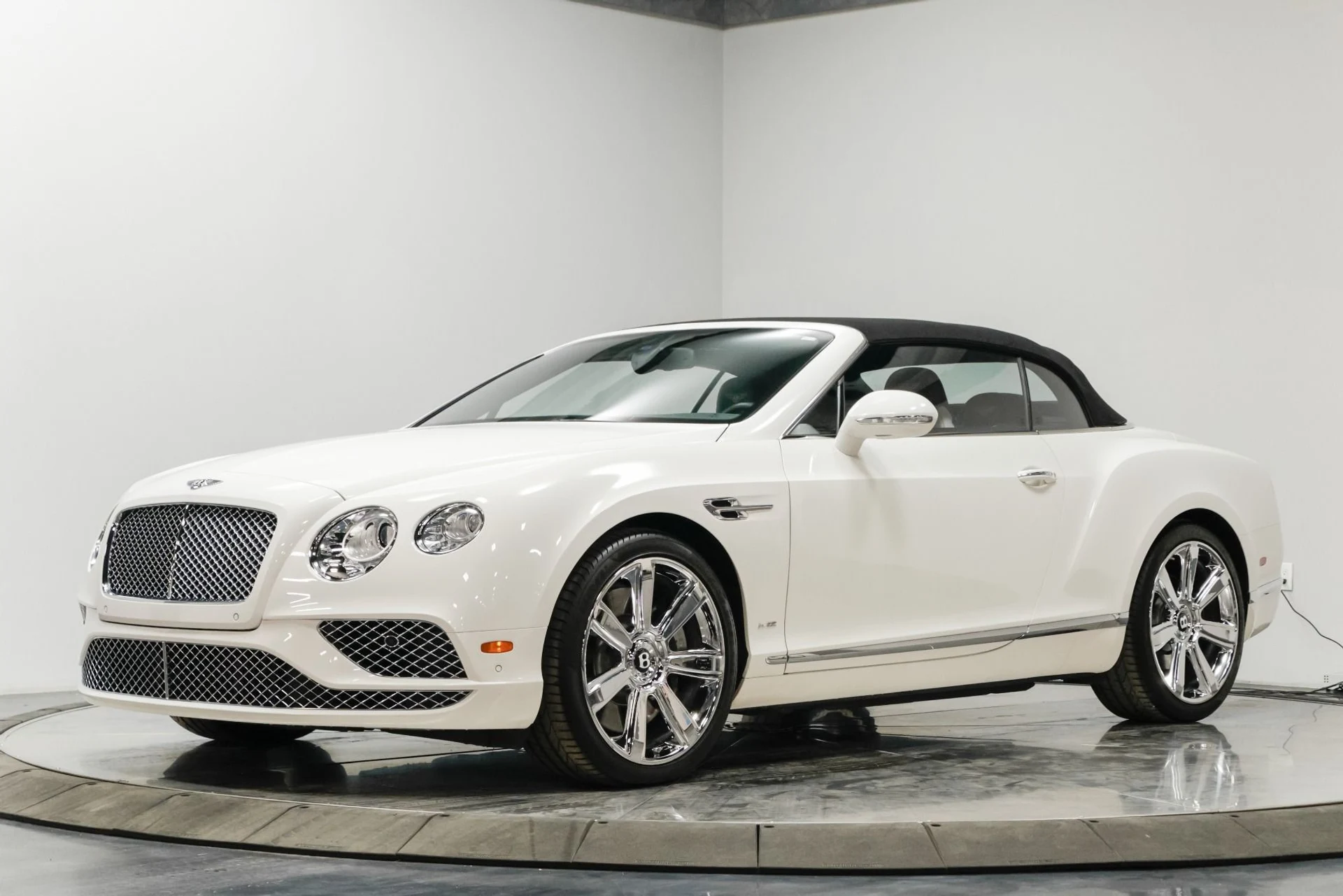 mph003_3499447000_Used_2016_Bentley_Continental_GT_W12_1761074222_b216695f0c