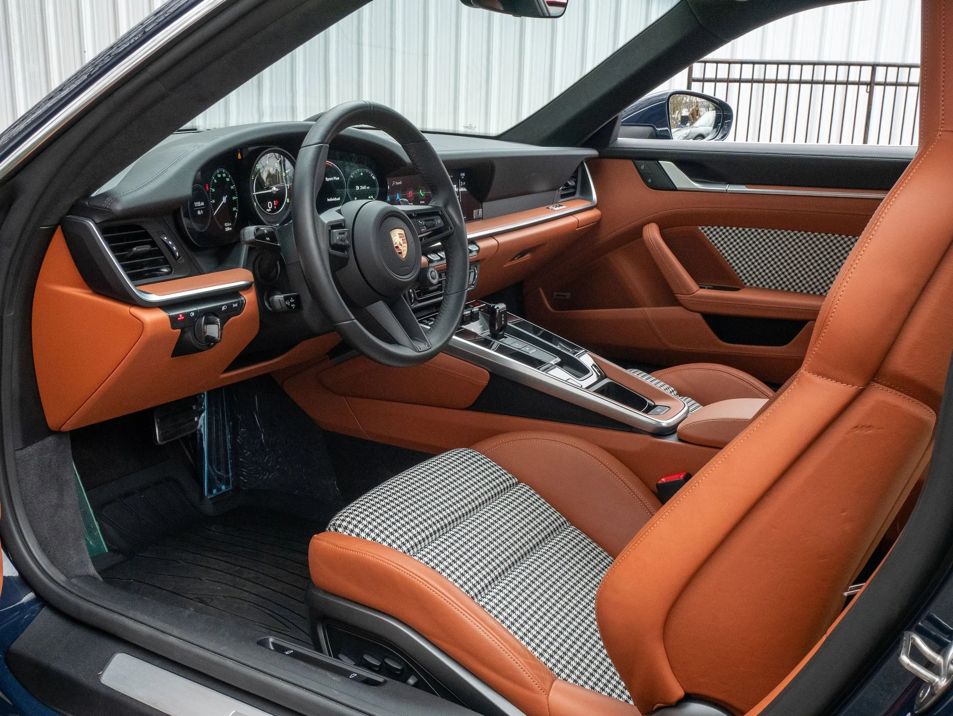 mph003_3500198487_ddae175584ddac6efac321b4e4e38493x_df6f251254