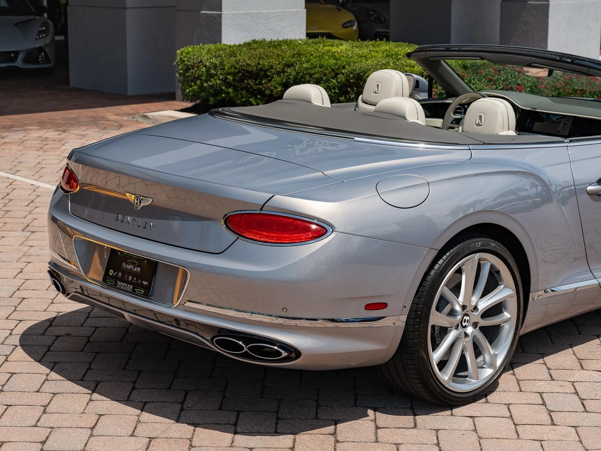 mph003_3514231163_Used_2022_Bentley_Continental_GT_V8_1771851985_59af080287