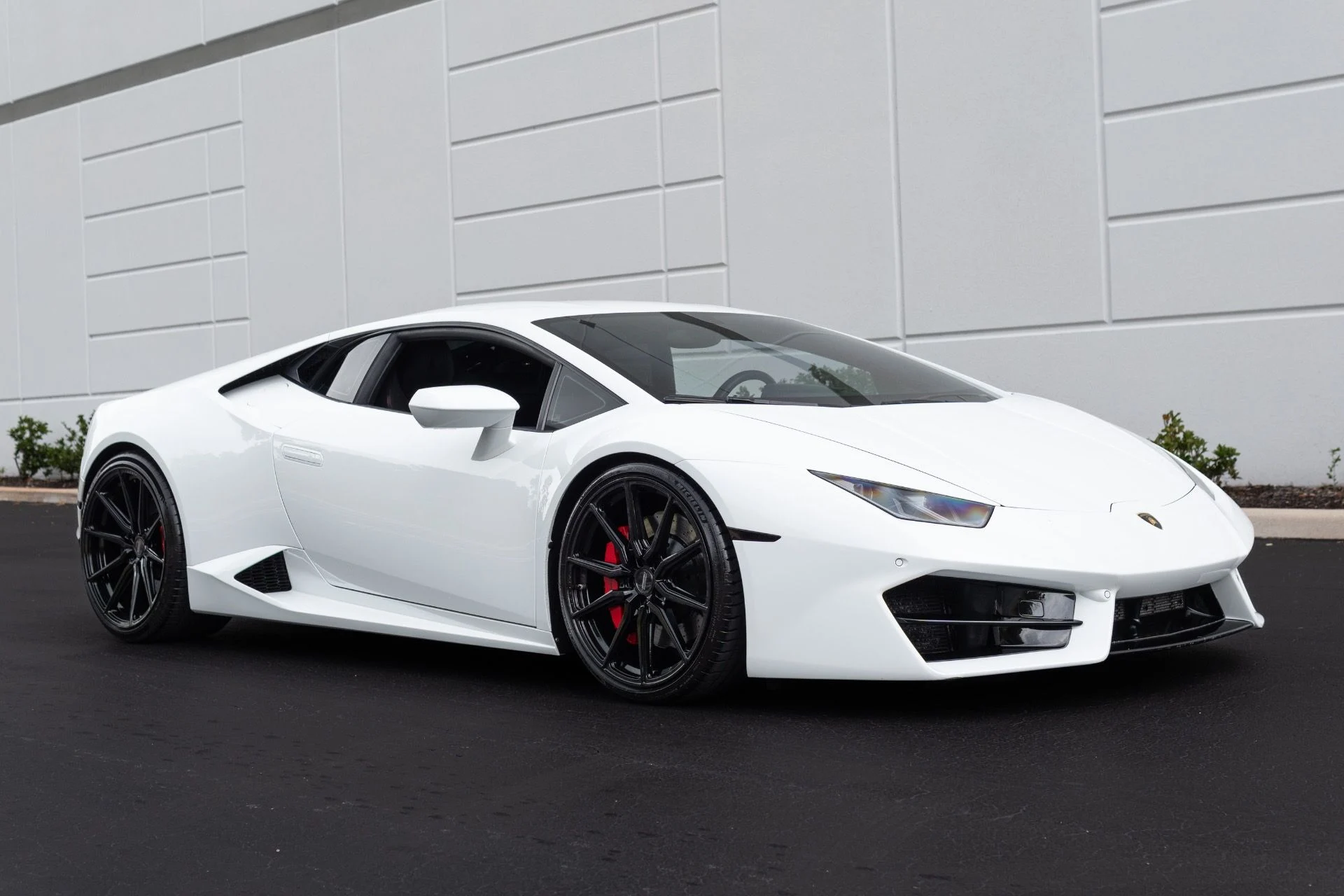 mph003_3546245651_Used_2016_Lamborghini_Huracan_LP_580_2_1778629872_6adcaf9409
