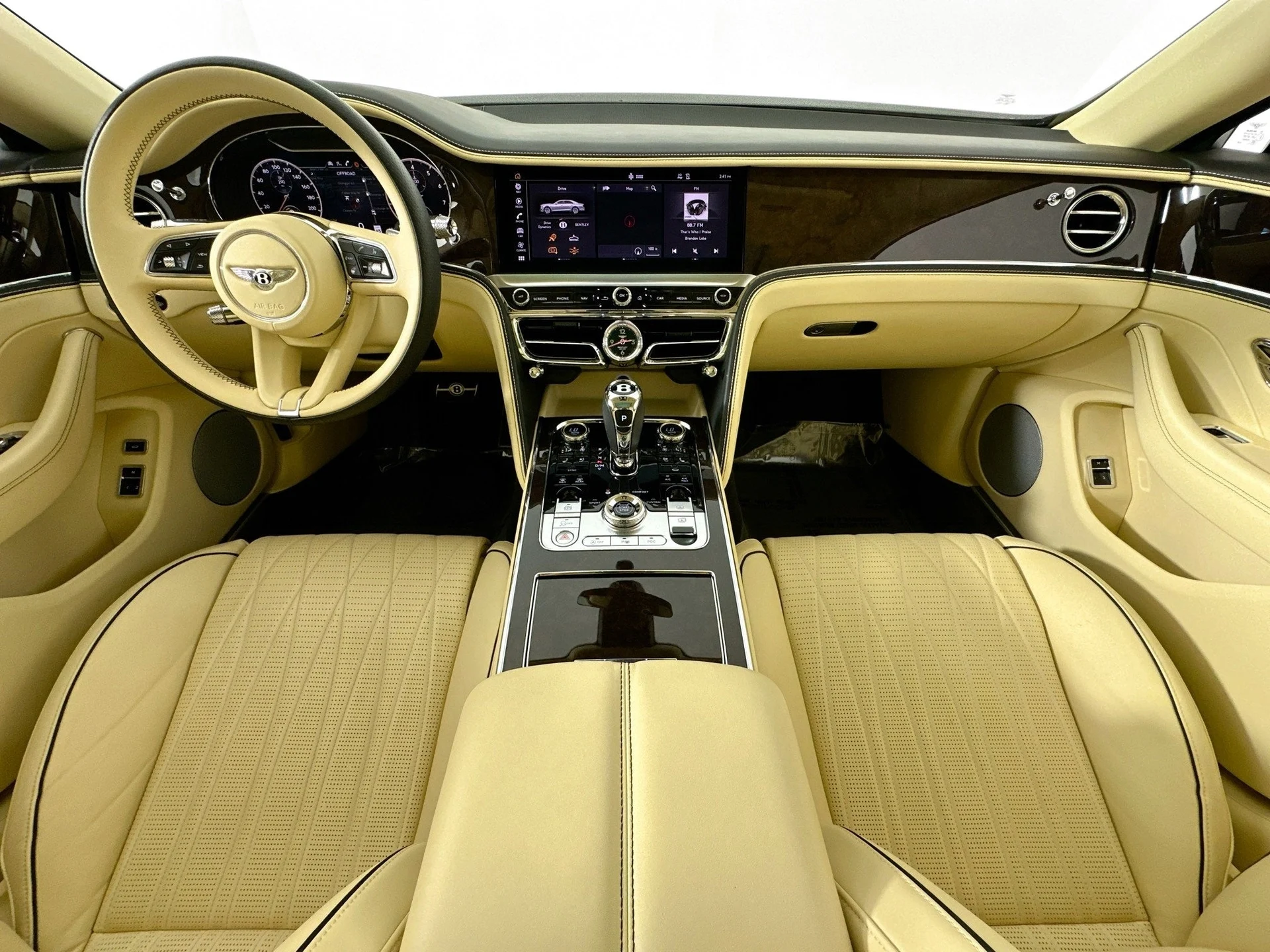 mph003_3546937182_4_1584a69e1b