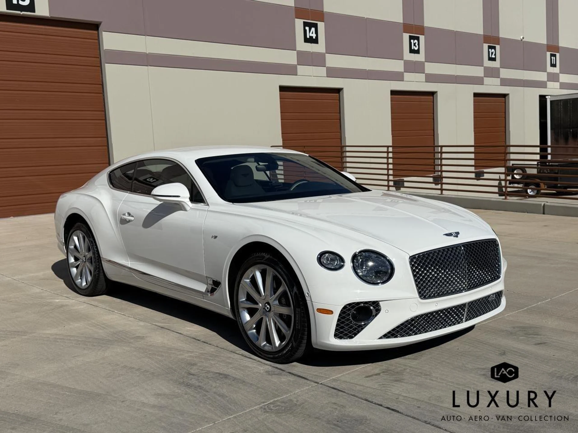 mph003_3550387242_30b32eb7f29af1f858125593601a5ffd_dcca1d7c86