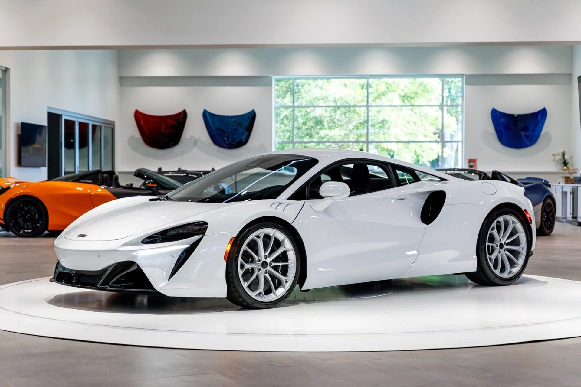 mph003_3550959358_669_p4_l_b1a3a71771