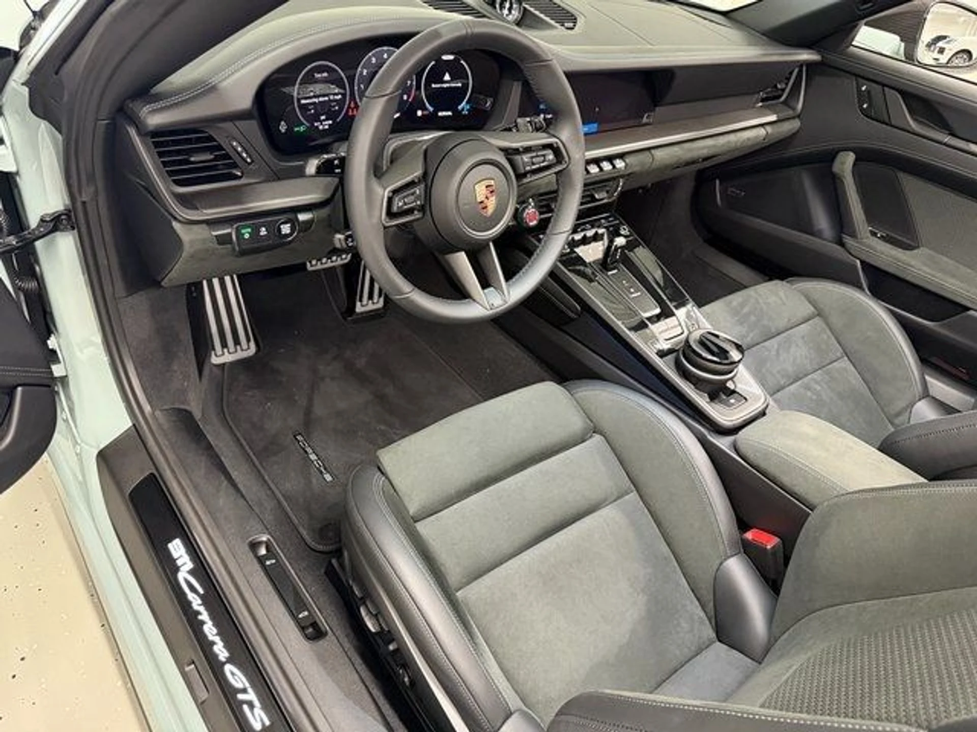 mph003_3558464414_6653a1d919f74b648ff558b6df0fe80a_bd7cd5b802