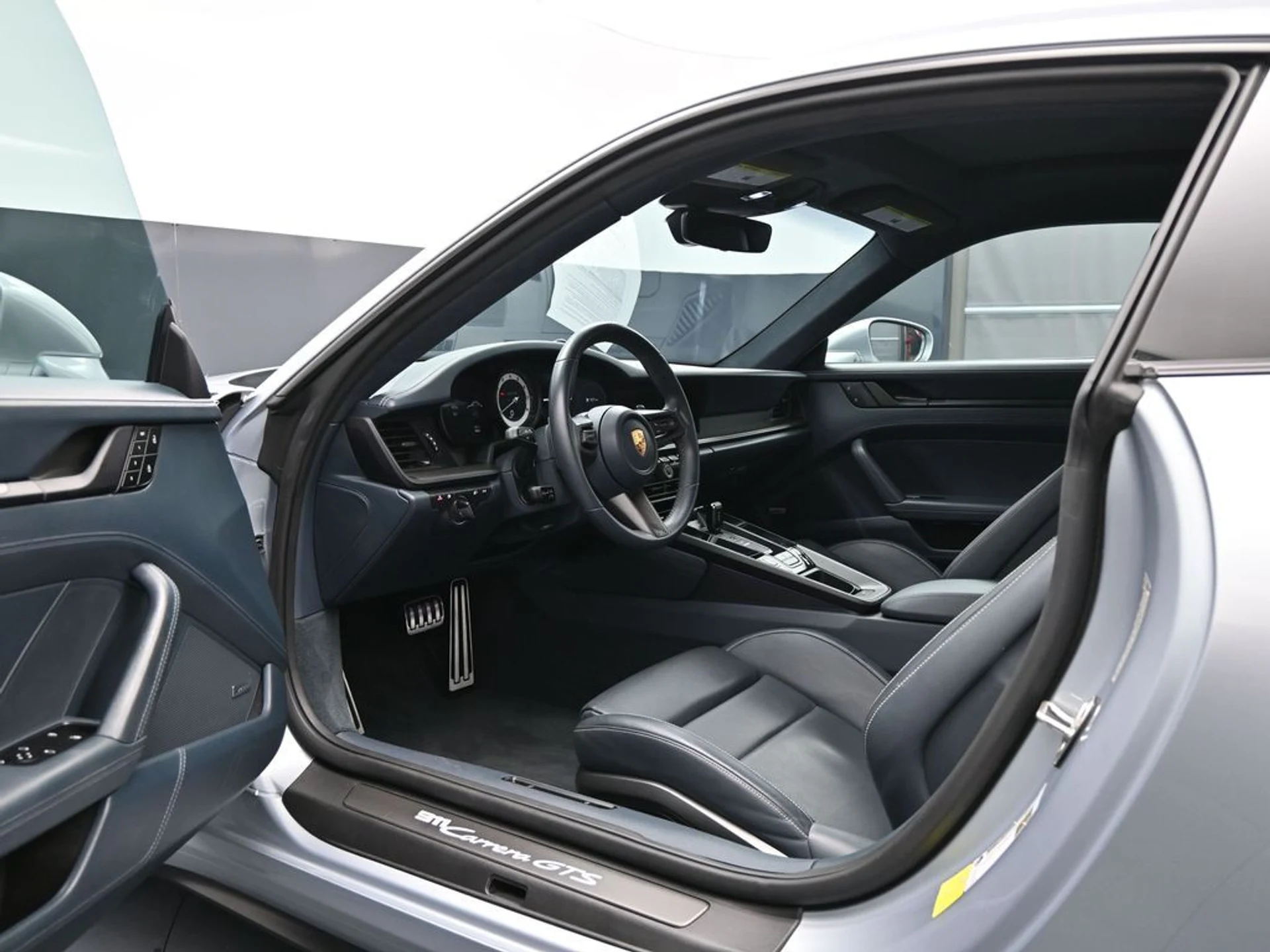 mph003_3561528507_4c7c19a692a9b13133518f3180e8fcc1x_d0883b44ea