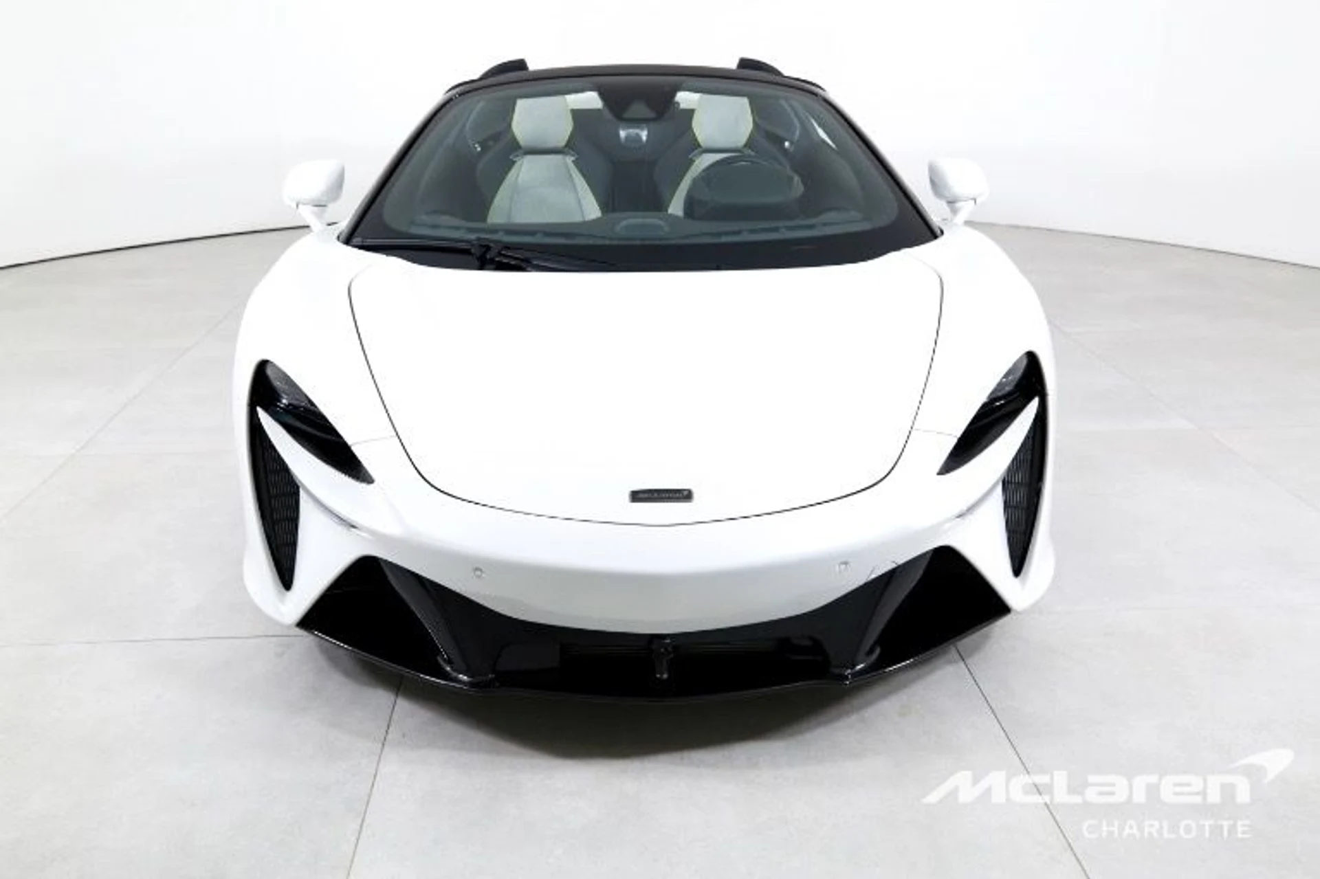 mph003_3566461915_Used_2025_Mc_Laren_Artura_Spider_884049bc2f