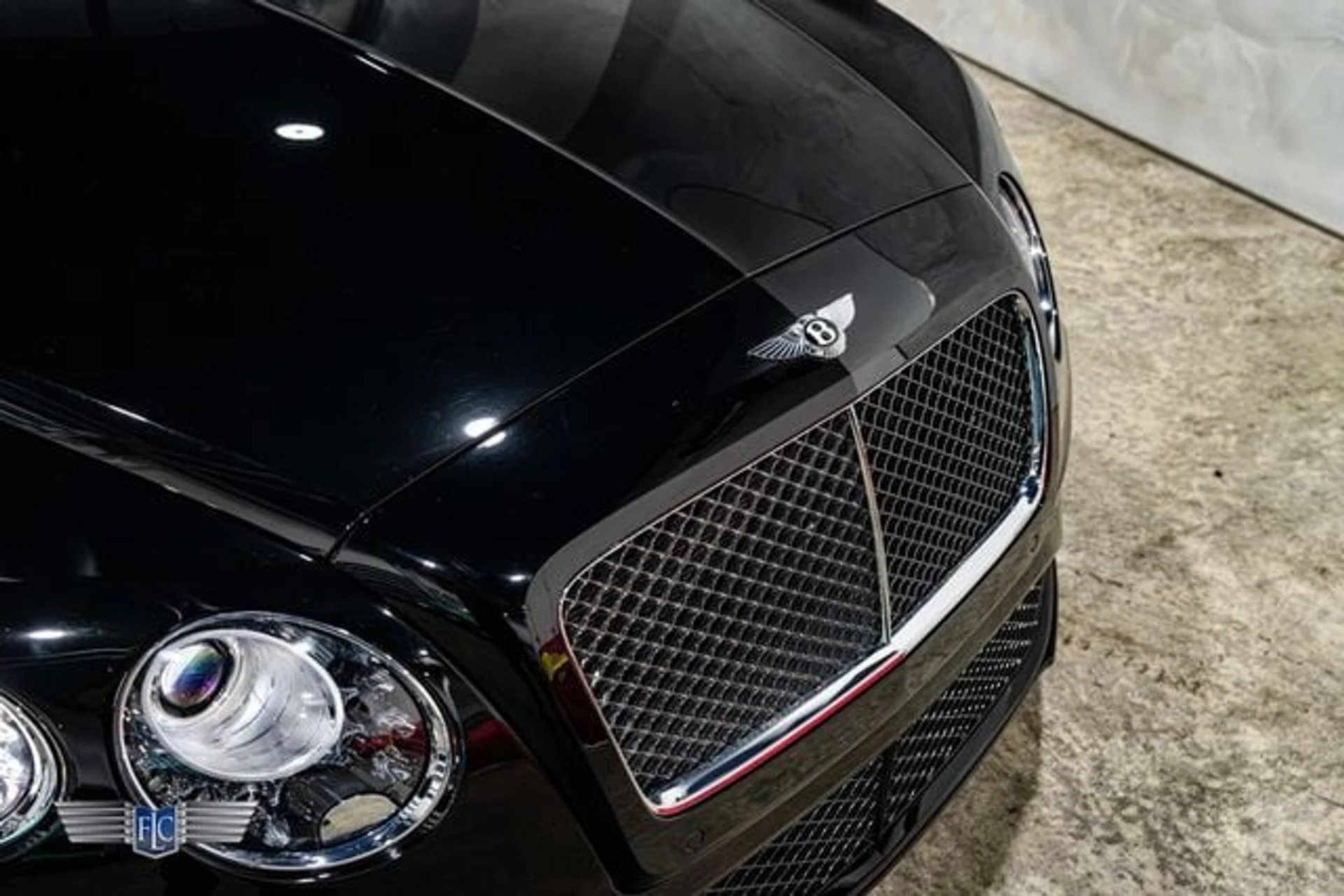 mph003_3576321504_used_2017_bentley_continental_gtspeedcoupe_9689_23085554_8_640_ea48a5996f