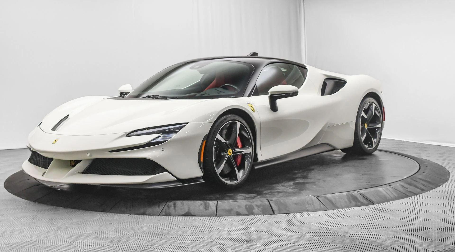 mph003_3580923270_2b3279790e5647f494338545aa2ae4a2_40c11ea92a