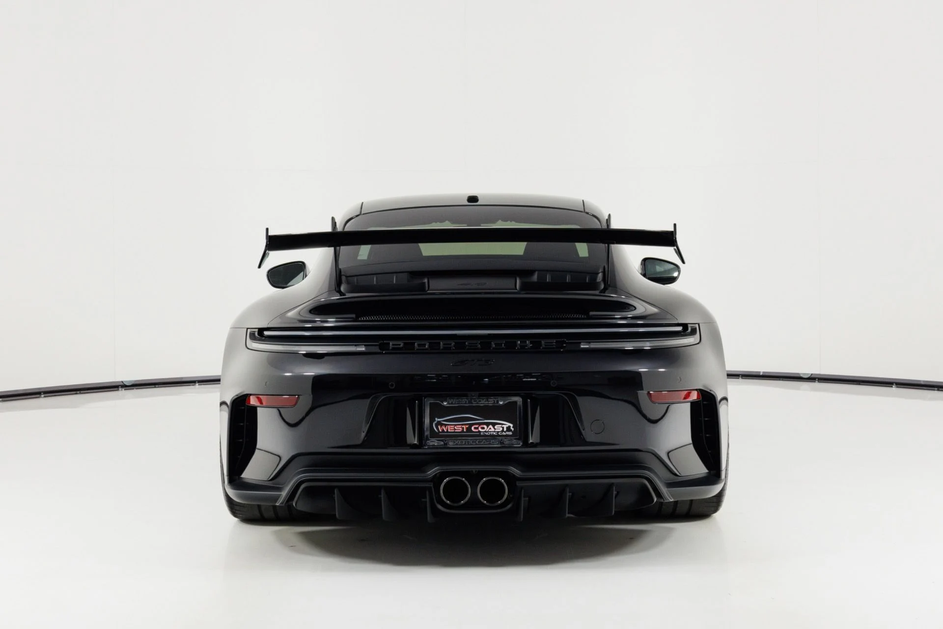 mph003_3581030141_Used_2025_Porsche_911_GT_3_1777071824_a5a9608172