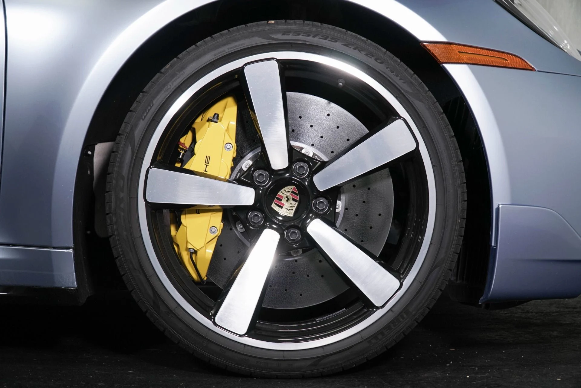 mph003_3595128607_Used_2025_Porsche_911_Turbo_S_1776533142_4a8ef7d871