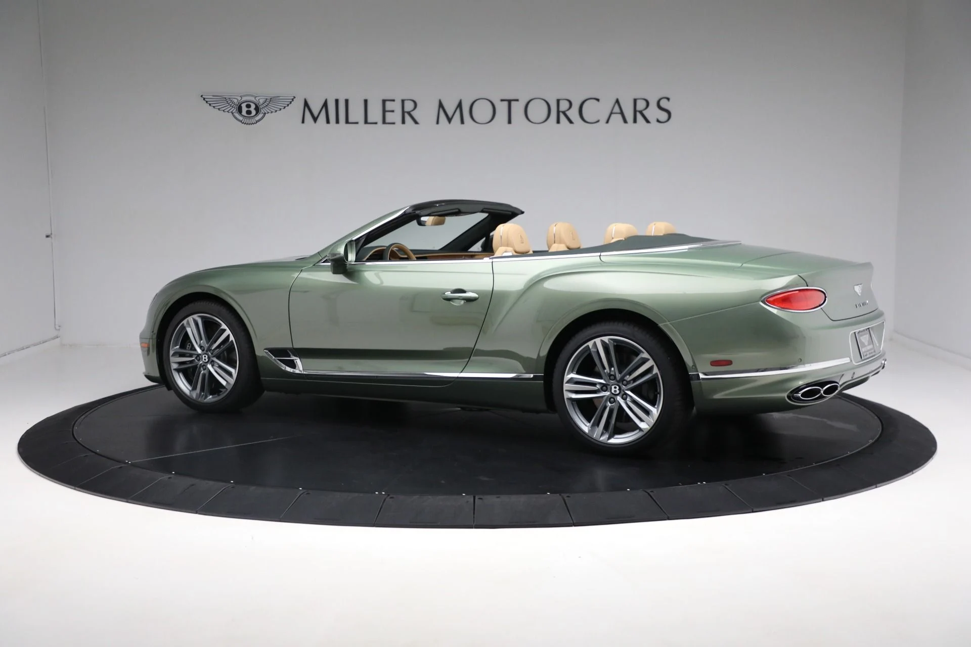 mph003_3596594645_New_2024_Bentley_Continental_GTC_V8_4a1e5a003d