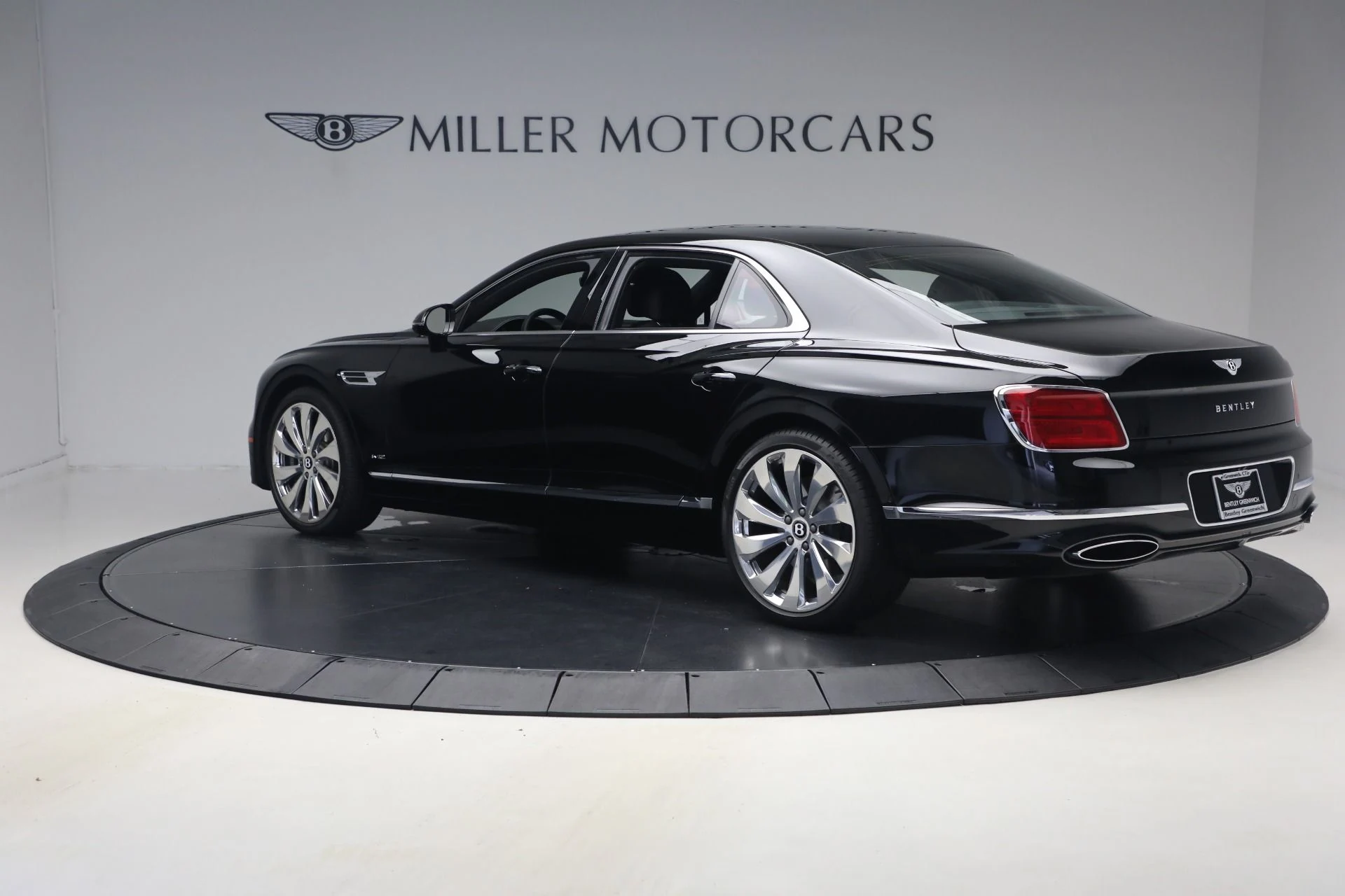 mph003_3612976472_Used_2022_Bentley_Flying_Spur_W12_1787352541_c85d528360