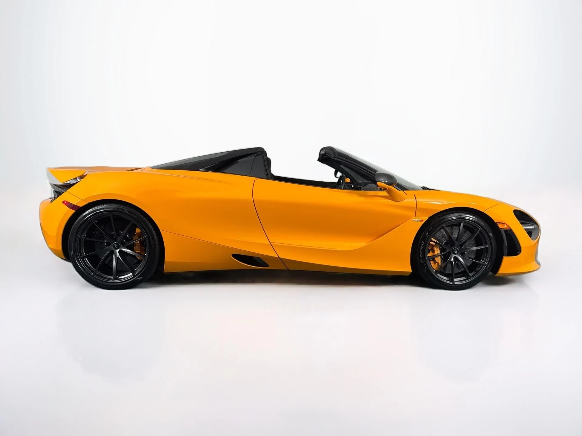 mph003_3613432087_Used_2022_Mc_Laren_720_S_Spider_1784924985_f8827bc88d
