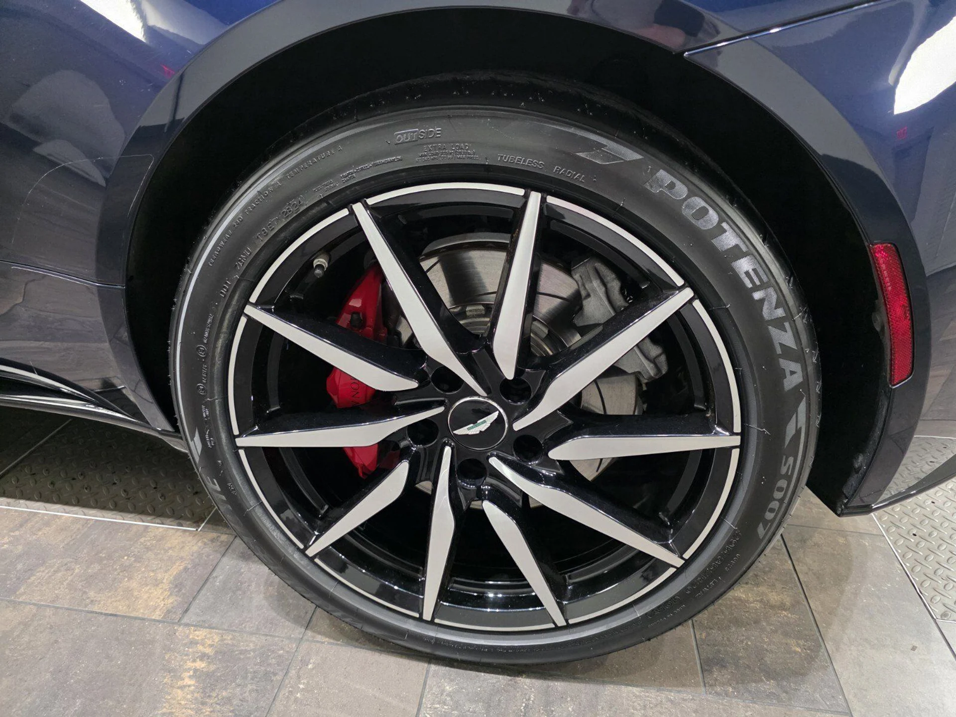 mph003_3619719752_1569f3527837631fad9818a91e082248_b14e01b8cd