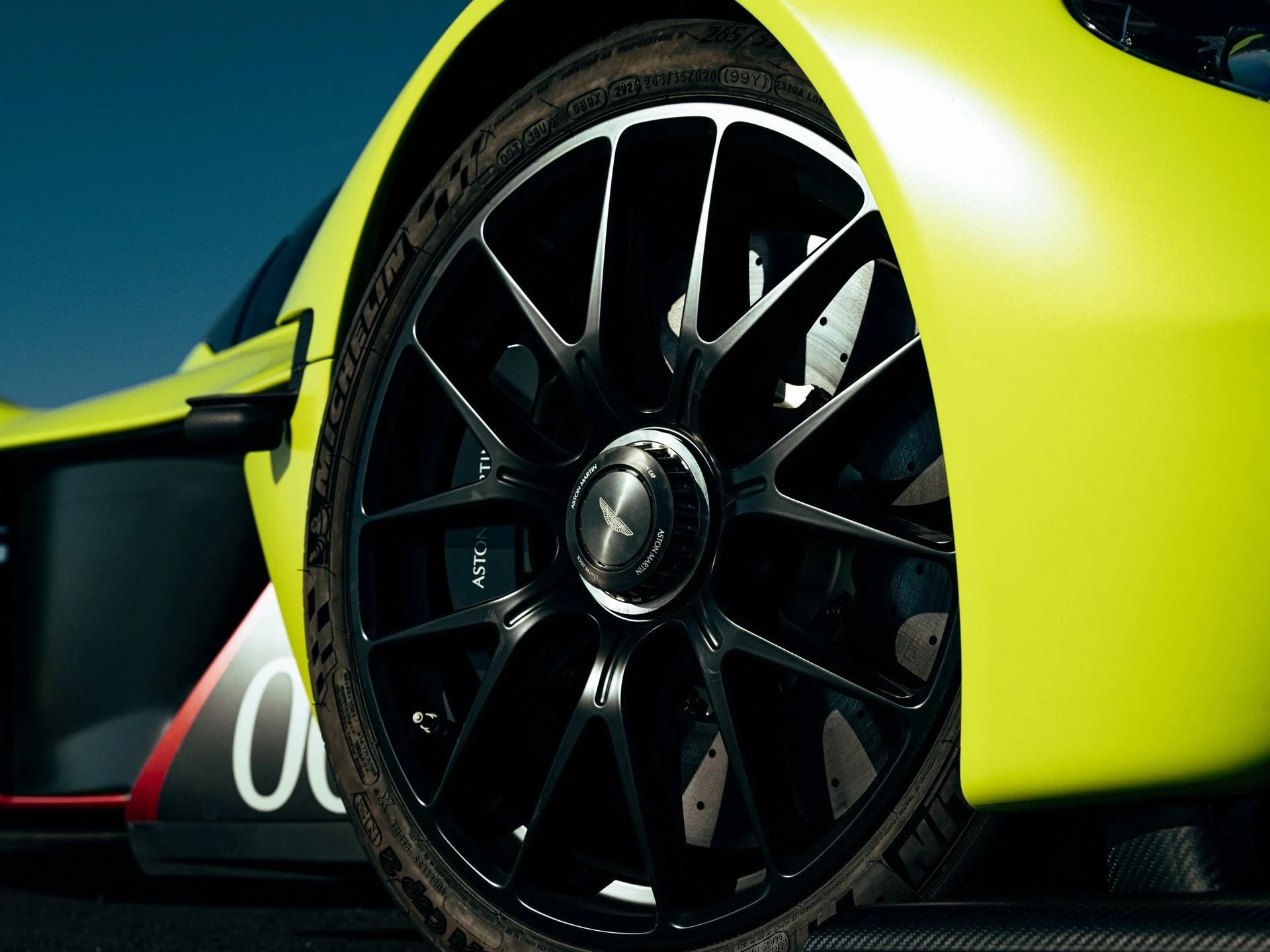 mph003_3621698757_5567ce7db0d218b335b793e34c76ed5bx_3980bed677