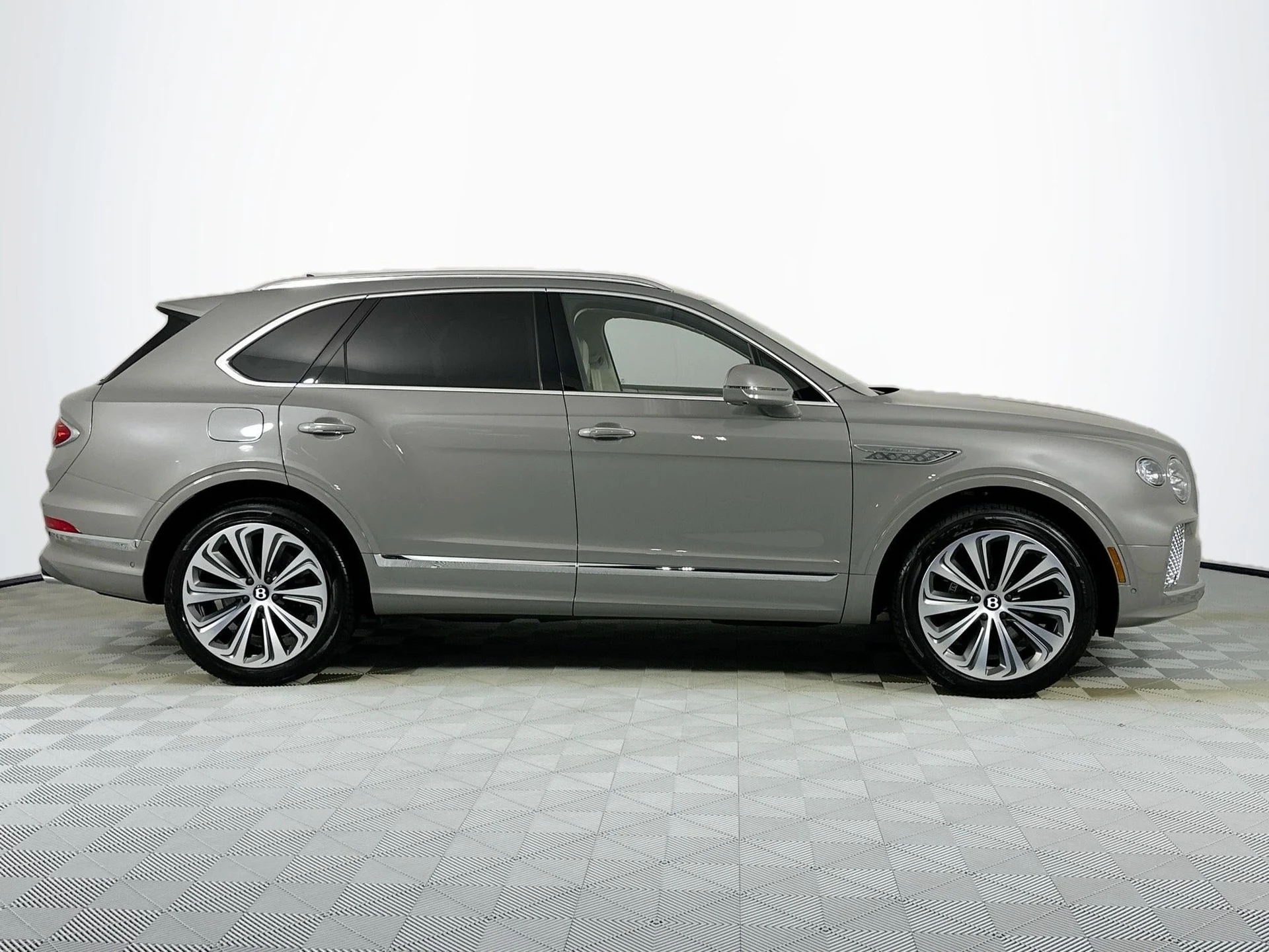 mph003_363586105_4_a4af31ebda