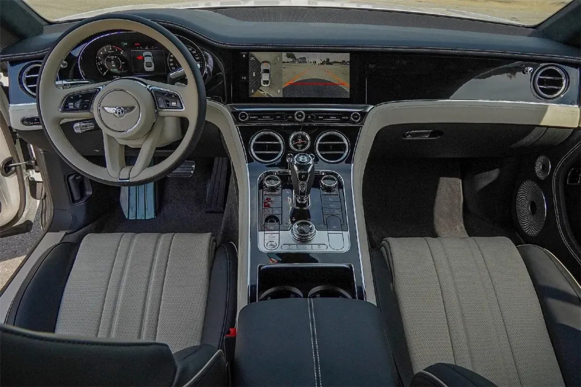 mph003_363647866_e5cb2ed4758447fab86a40b3149d7814_fe727c32d4