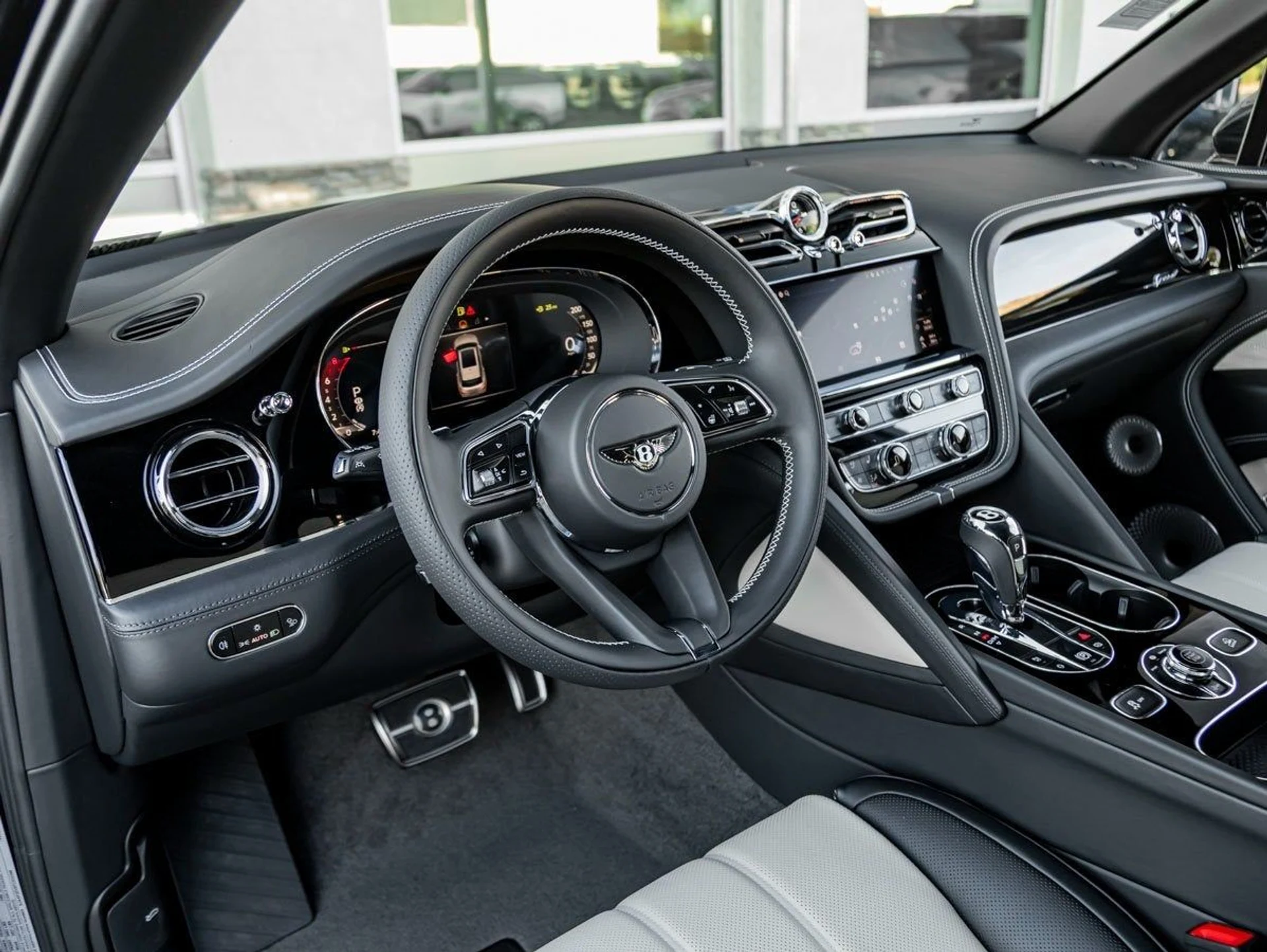 mph003_3641657519_4_2b7c335866