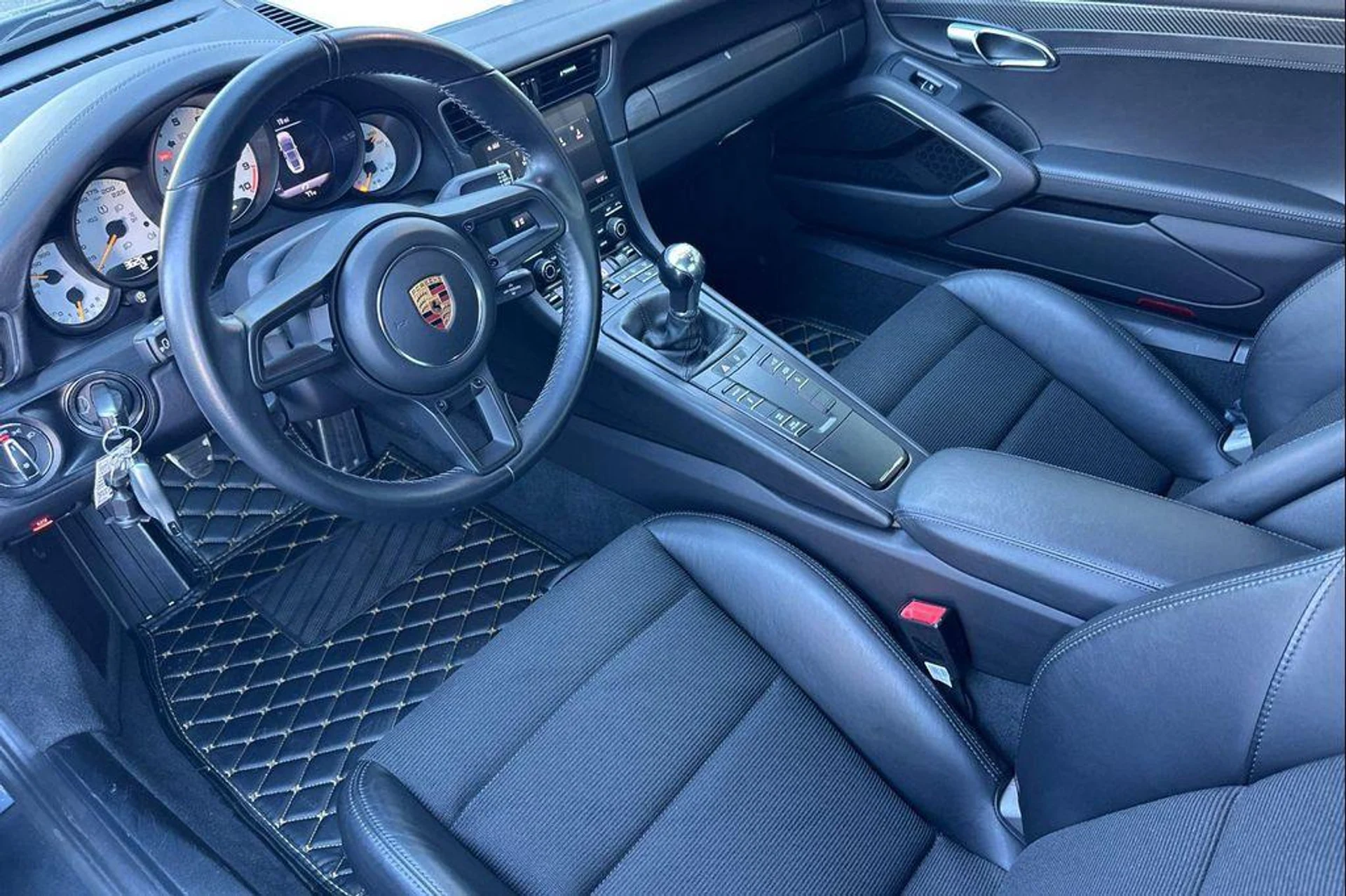 mph003_3650877131_eg_QU_F50_XUEV_Rq_Xsa_B_Cng_F4z_N_Fk_43cc0adef9