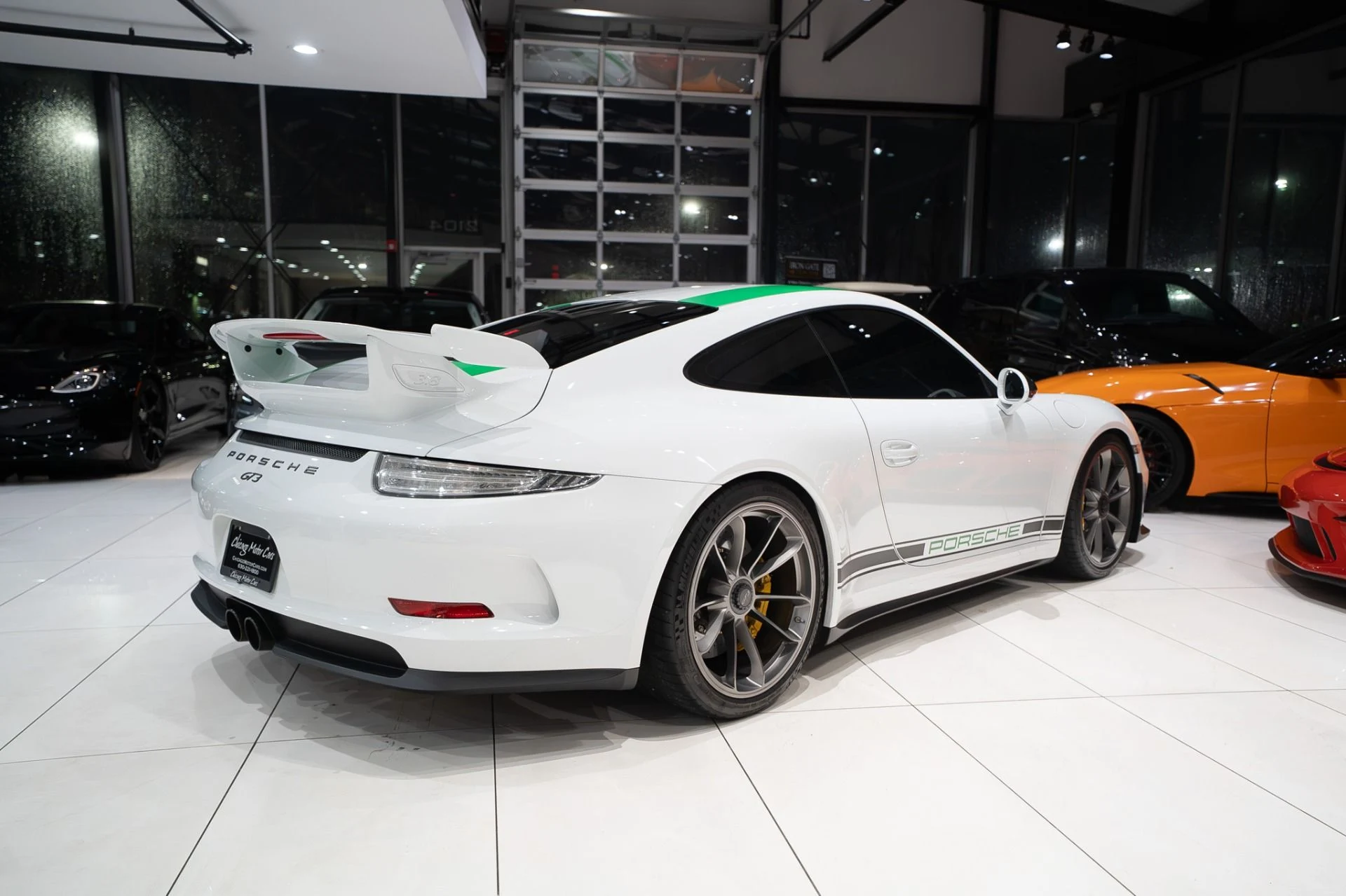 mph003_365364186_13450_p4_l_4e68fd6e34