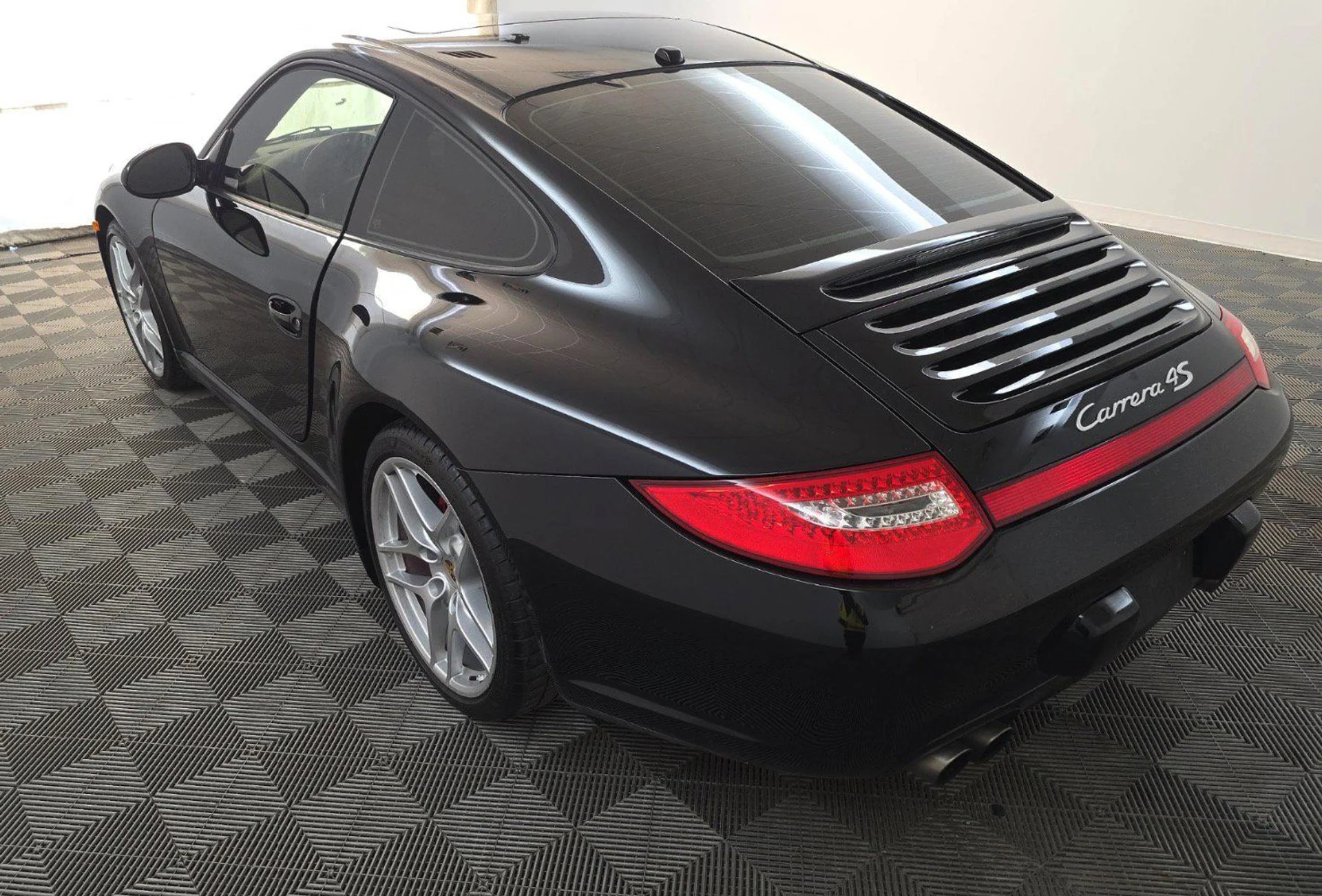 mph003_3655187276_493729dc66810d2e0bded140b36d1e94x_083037cb38