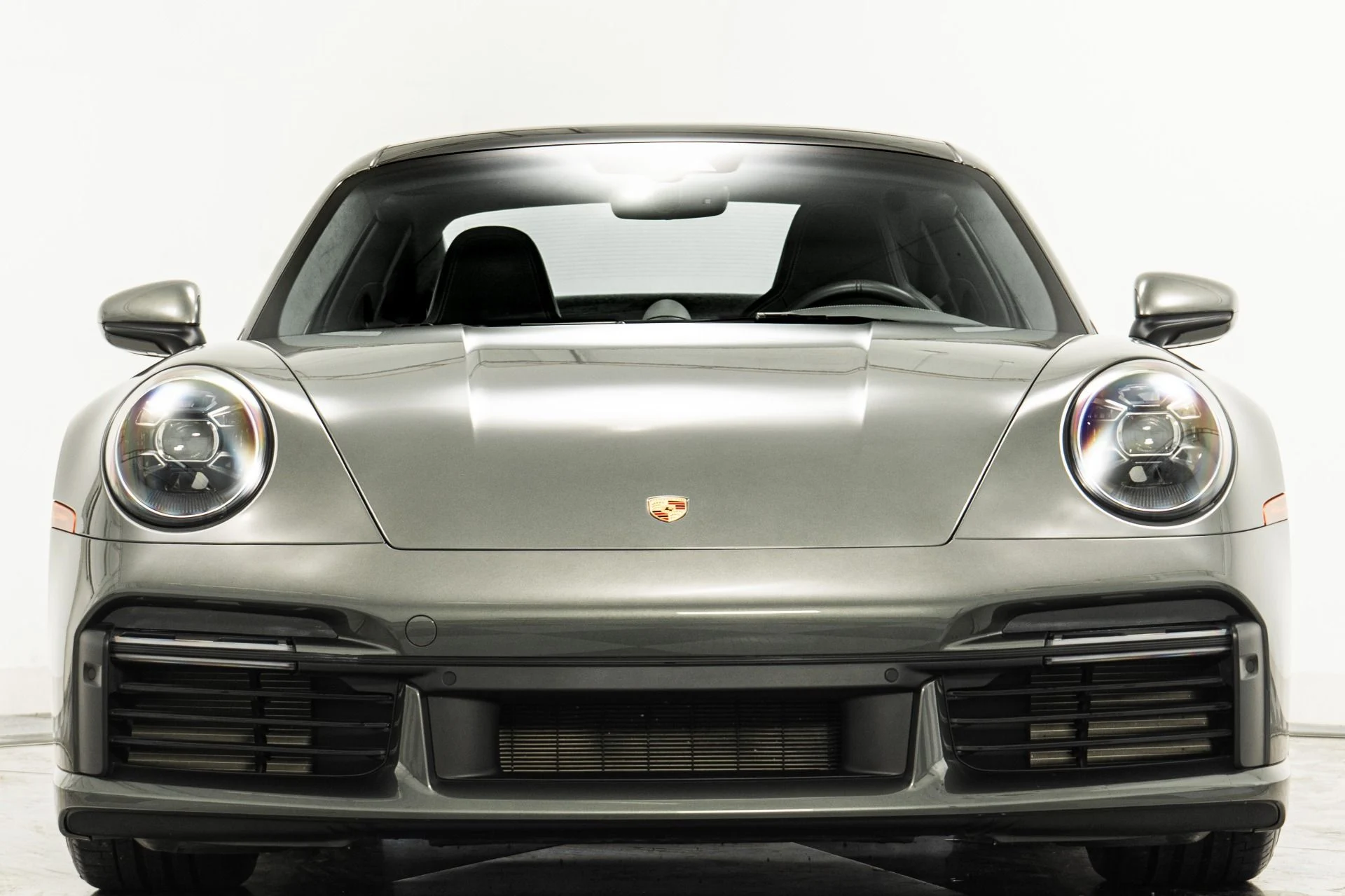 mph003_3655842753_Used_2022_Porsche_911_Turbo_S_1759528517_bd78d93b77