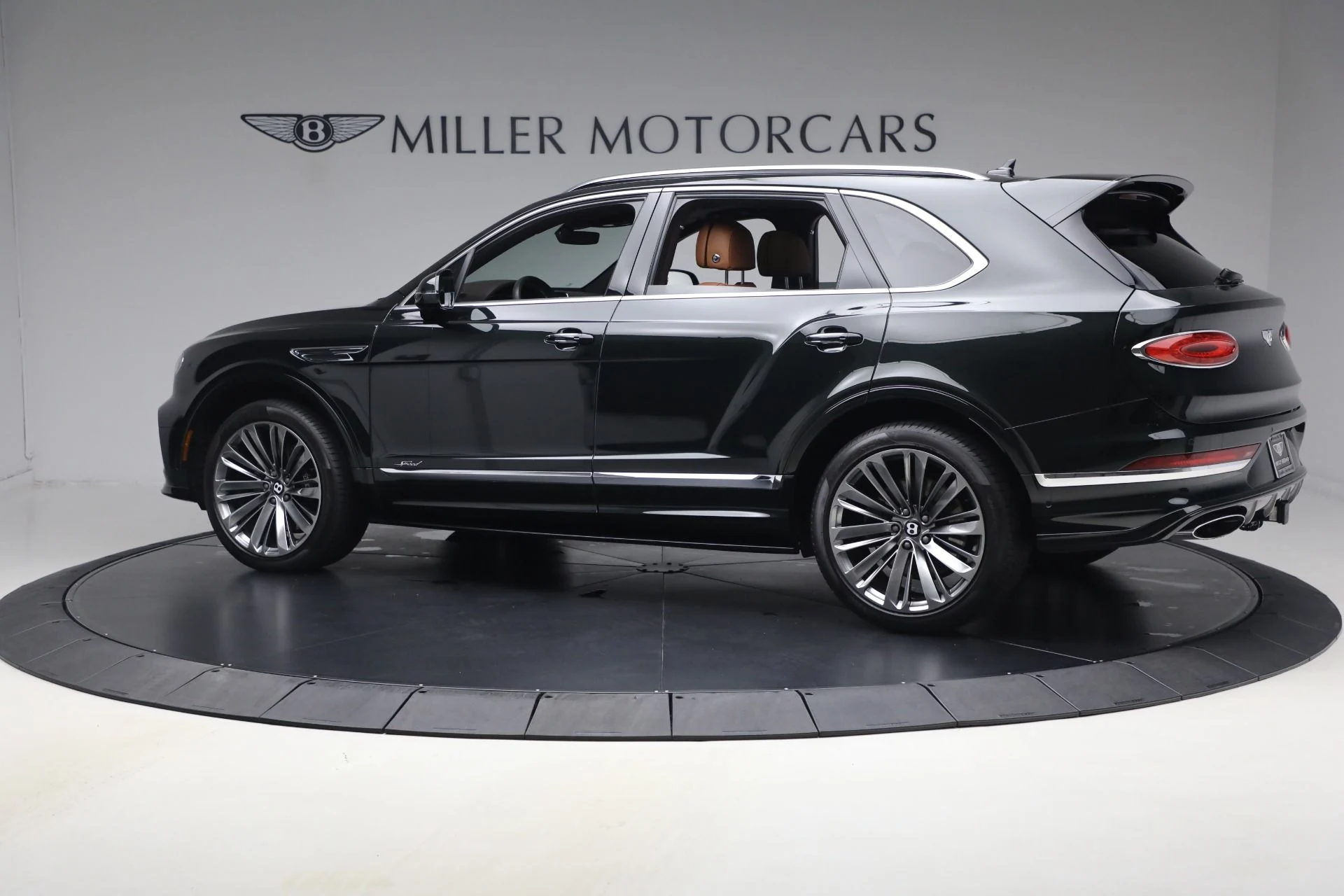mph003_3665604575_Used_2021_Bentley_Bentayga_Speed_1787670236_e0f166fbba