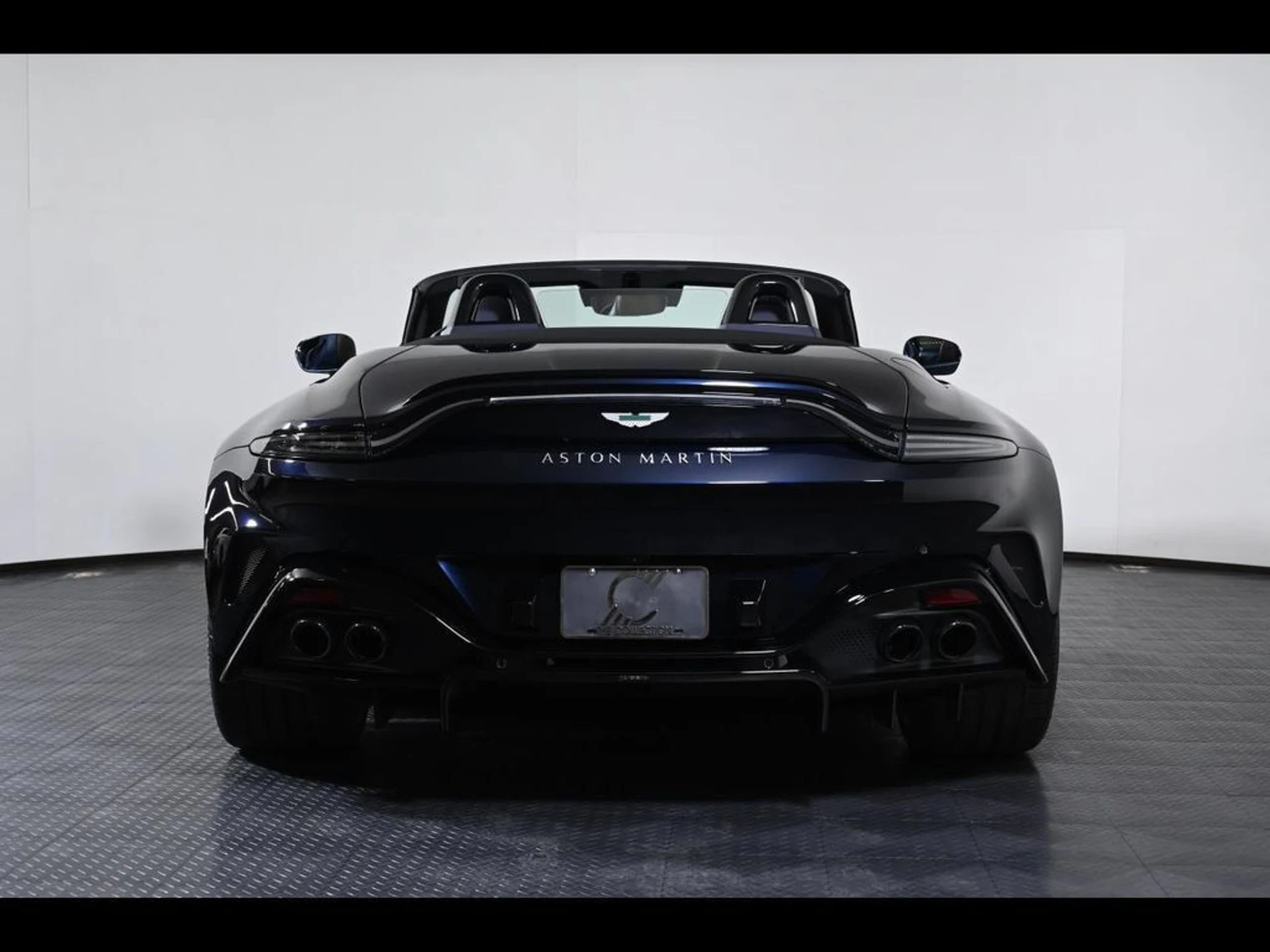 mph003_3674723356_new_2026_aston_martin_vantage_sroadster_11350_23075062_4_1024_6daf6306a7