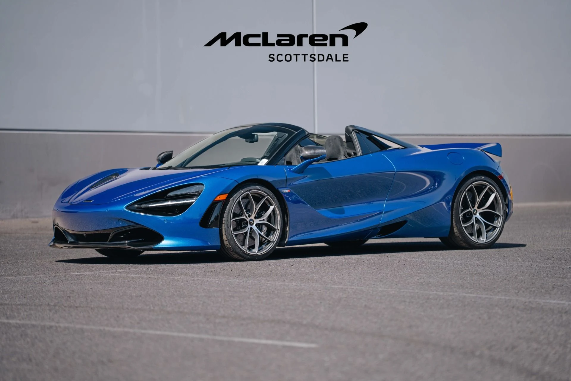 mph003_3676000565_Used_2022_MCLAREN_720_S_Performance_1745816661_c4a362a5ad