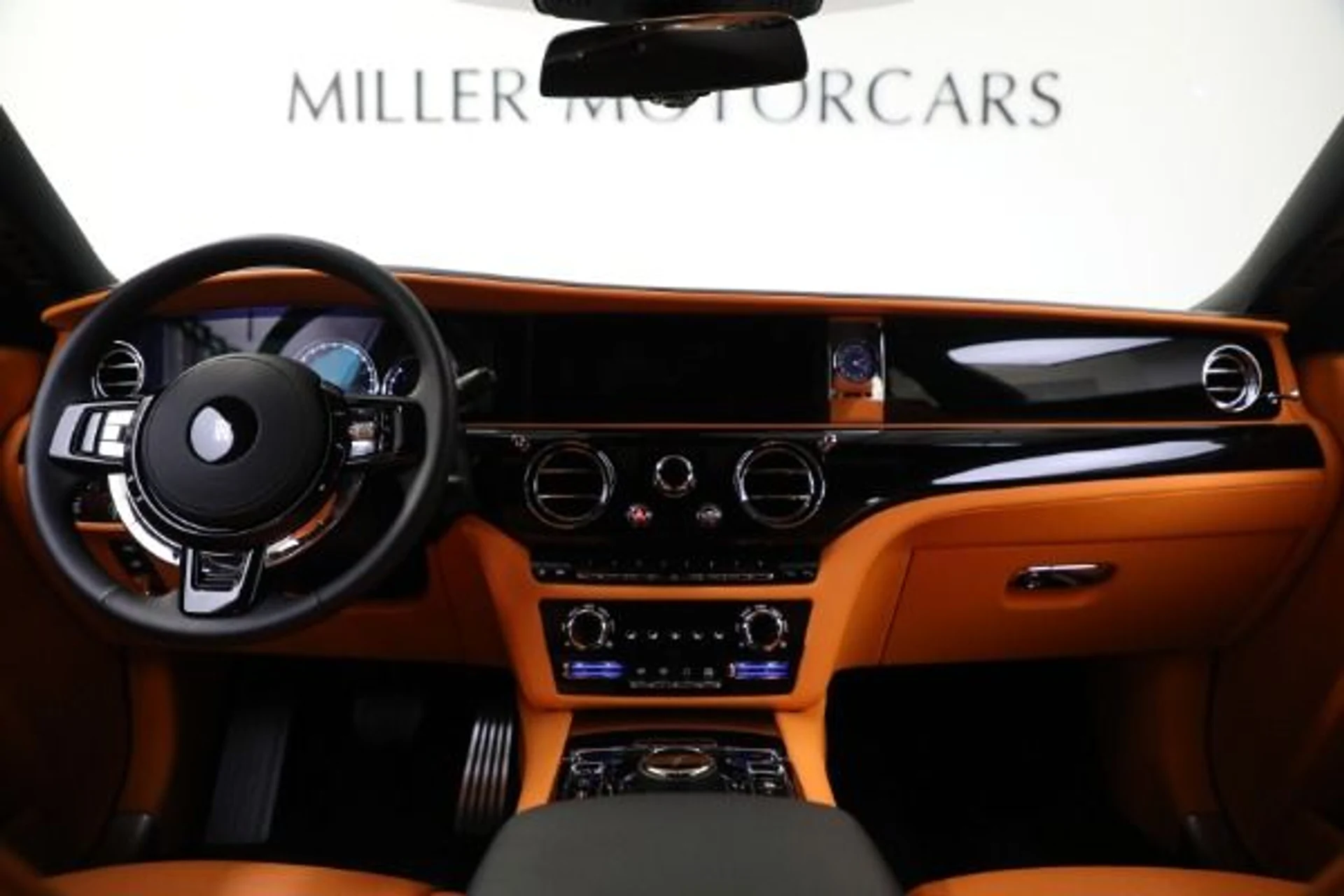 mph003_368057180_Used_2023_Rolls_Royce_Ghost_d8b59c7ae7