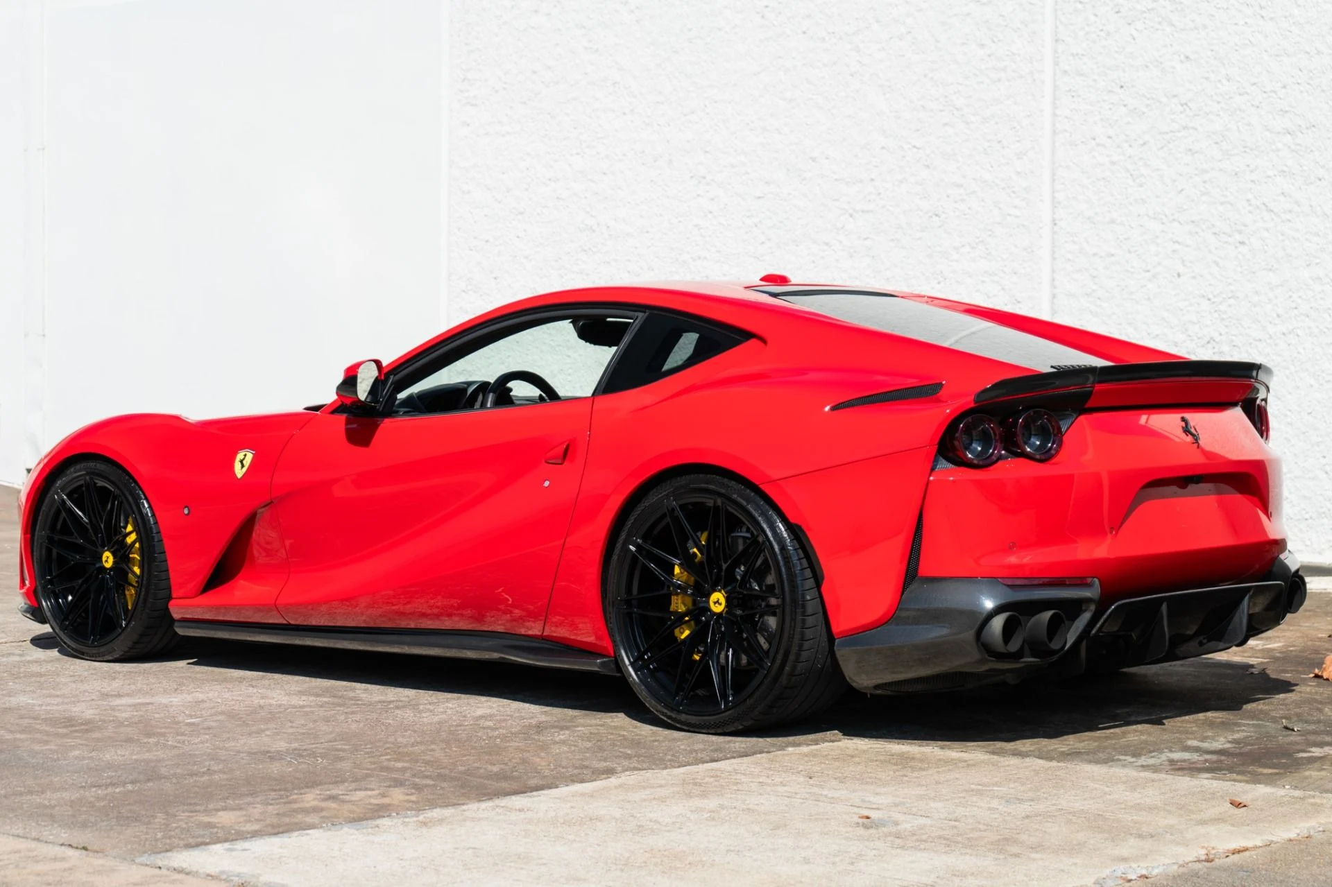 mph003_3684247700_Used_2019_Ferrari_812_Superfast_1789595110_52a58ba71e