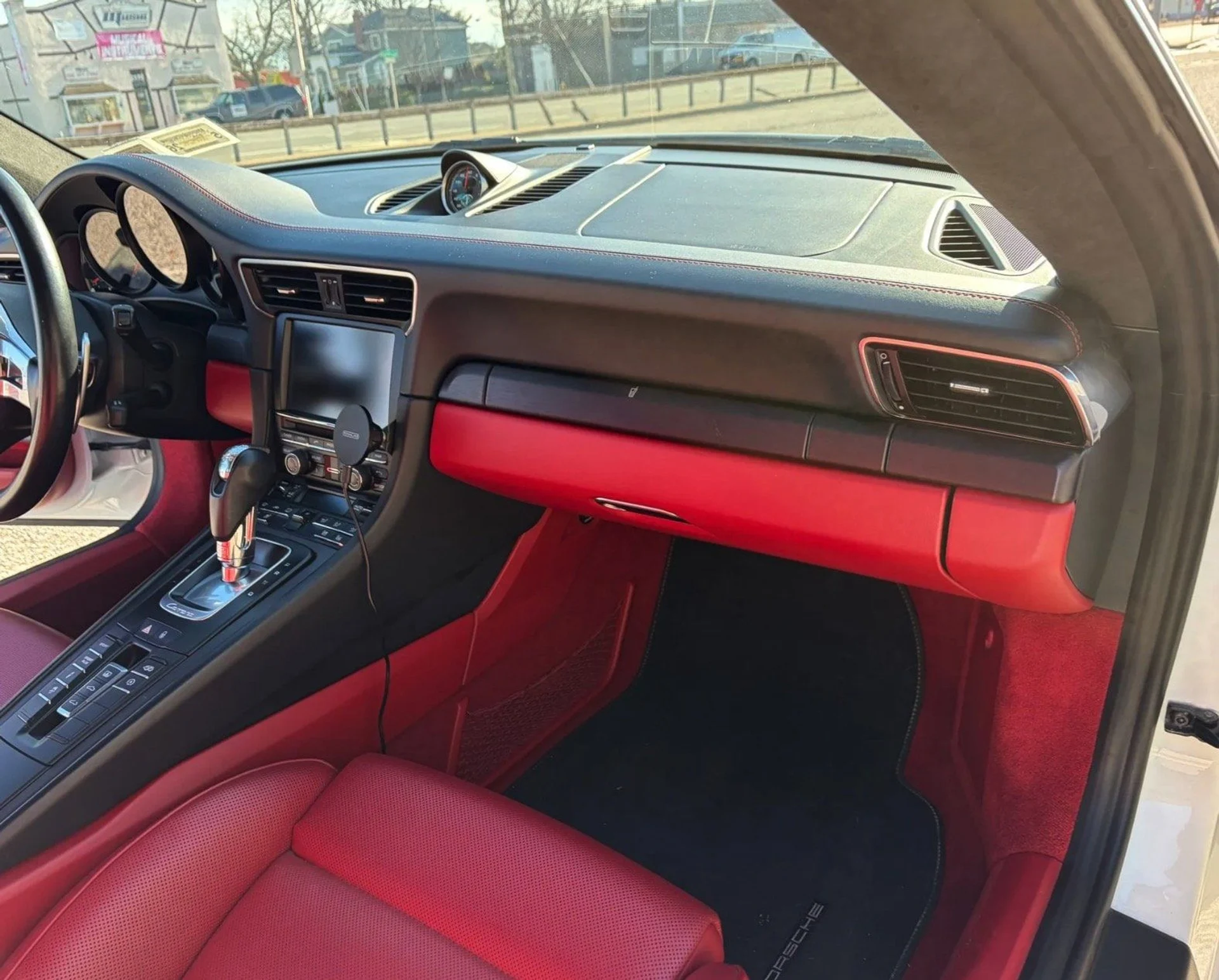 mph003_3692282046_2be74c922fd1019945cbbcdbe2a82201x_5335bea99b