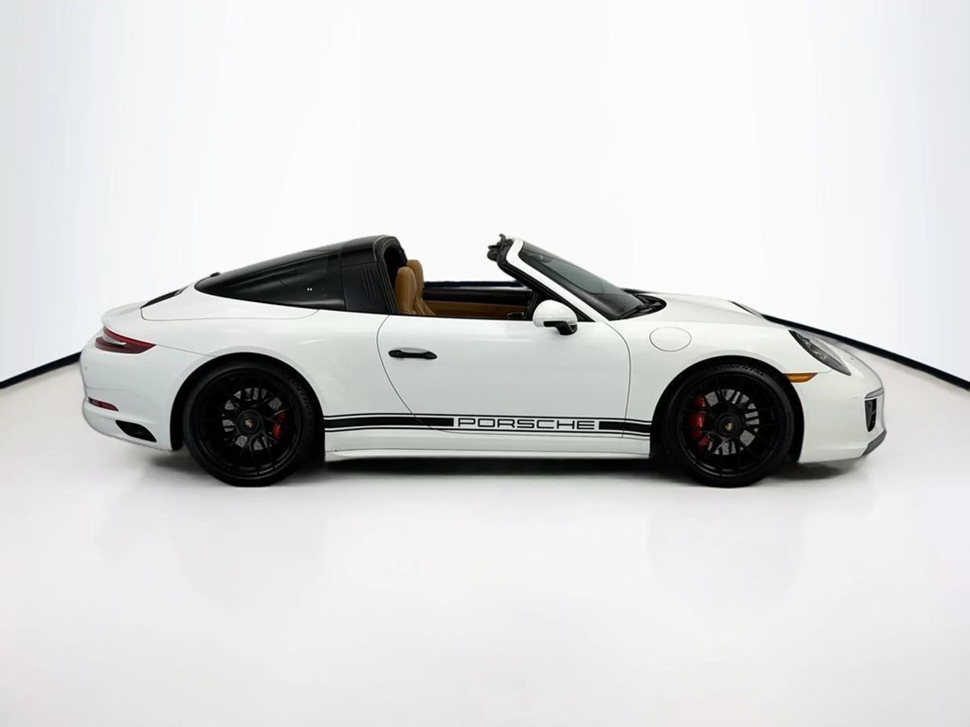 mph003_3694905118_used_2019_porsche_911_targa4s_8119_23024698_4_1024_882afcb153