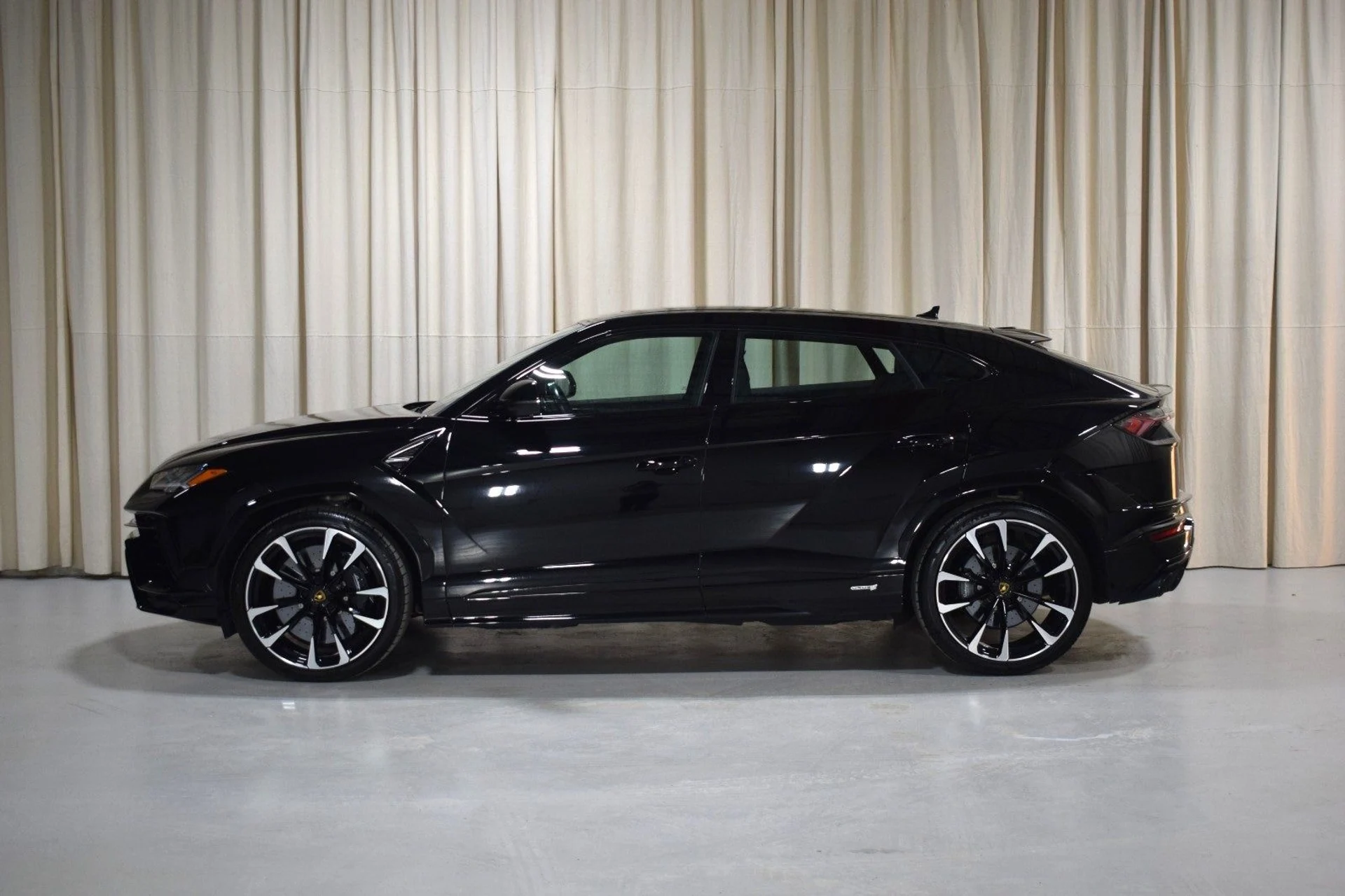 mph003_3698693352_b0186d244da12735ed8b26cd9789dd12x_95fa937b47