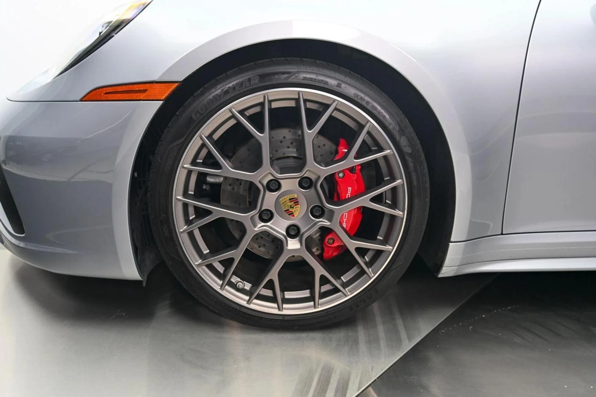 mph003_3700534902_4c7bc3f73ae5a4105f89f83132f9f142_2a185b9f83