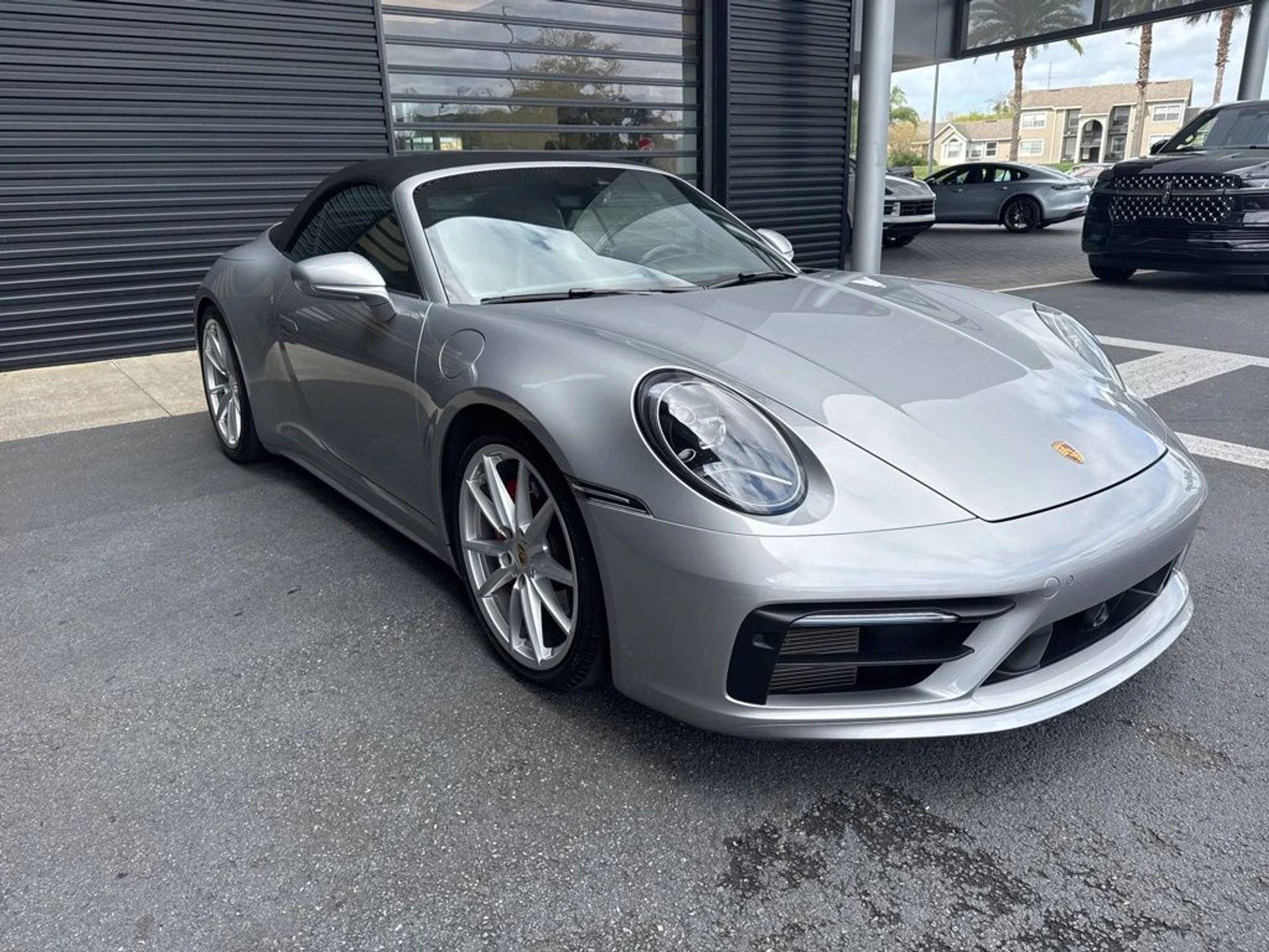 mph003_370579844_1c572a4916a41482b3f1d287dd2982e8x_109c1d459f