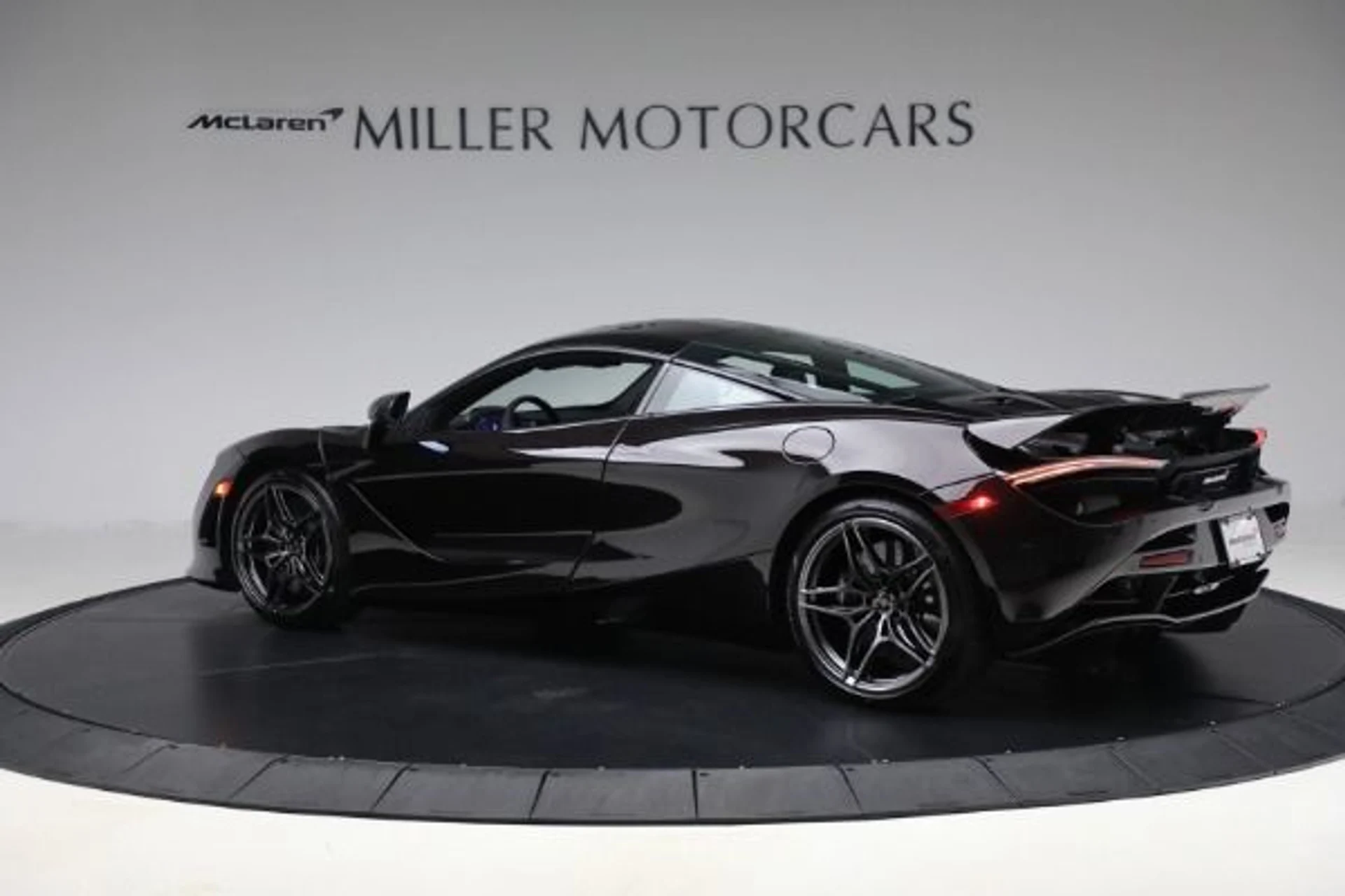 mph003_3706054977_Used_2018_Mc_Laren_720_S_Performance_4f9aaa62b5