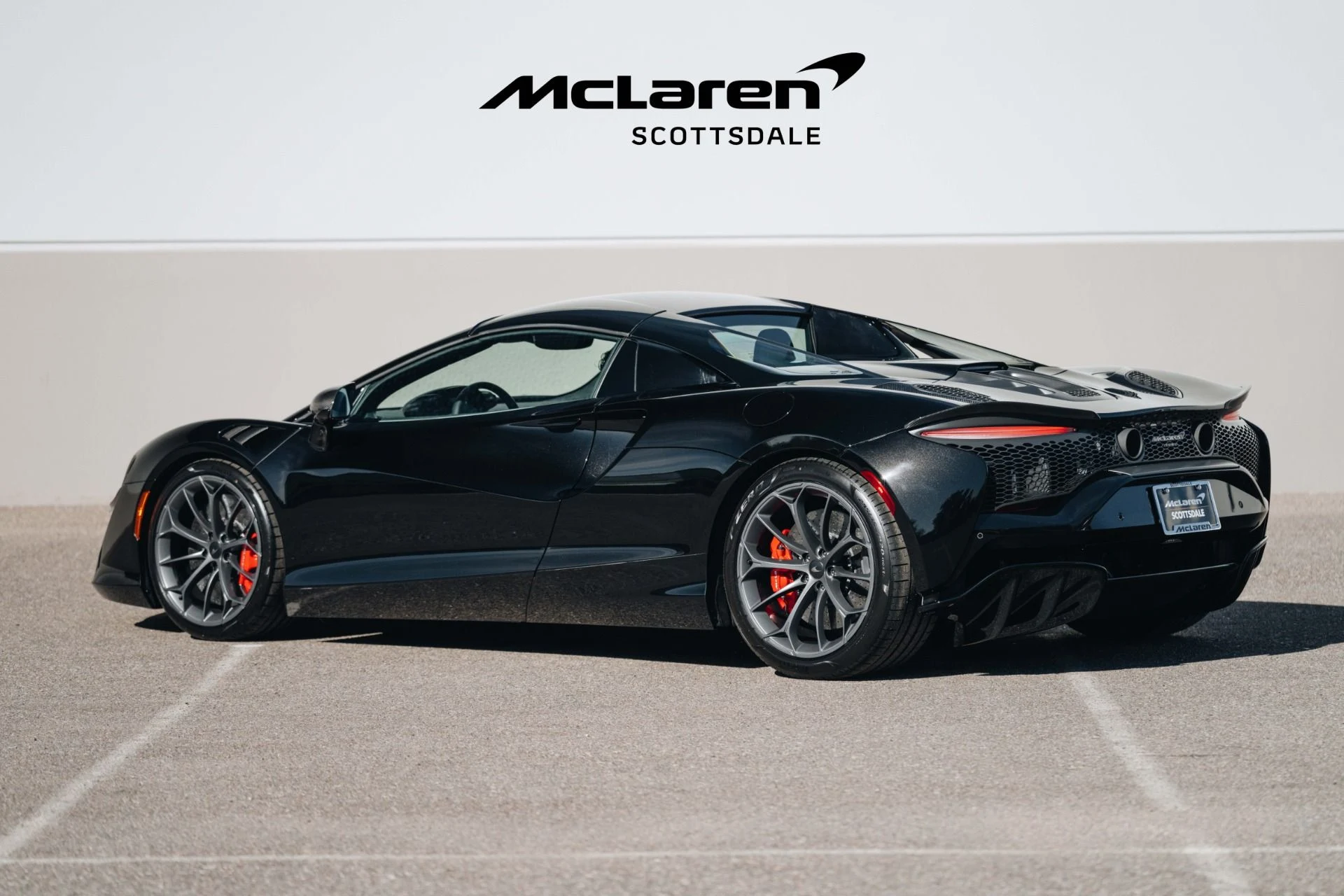 mph003_3715255206_Used_2025_MCLAREN_ARTURA_Performance_1731367172_cdf846a9ac