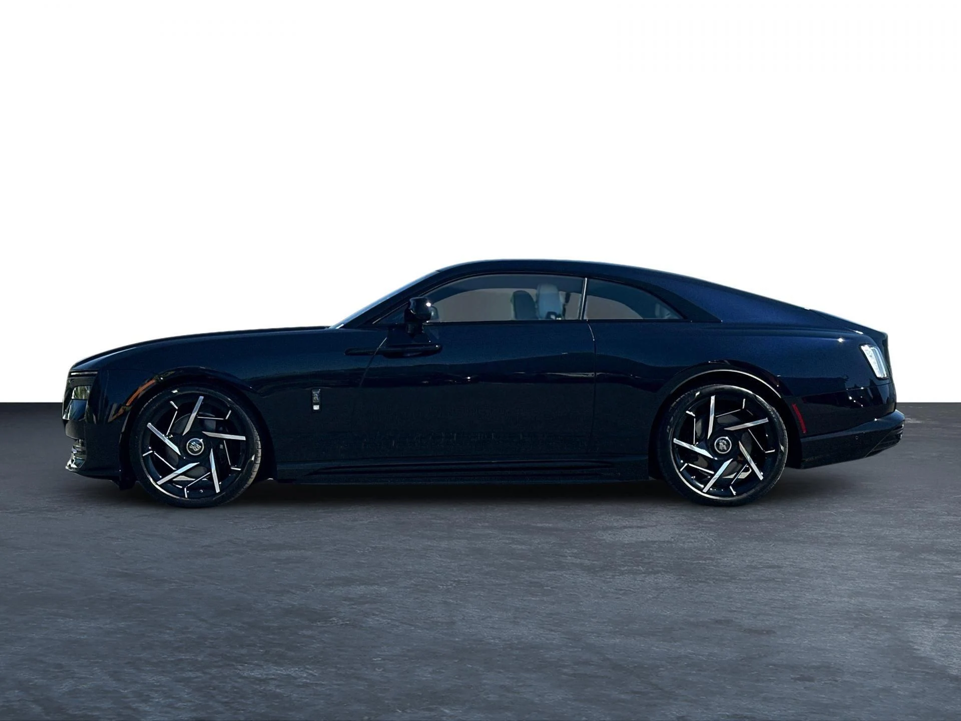 mph003_3717118906_New_2026_Rolls_Royce_Spectre_Black_Badge_1773996528_066c75919d