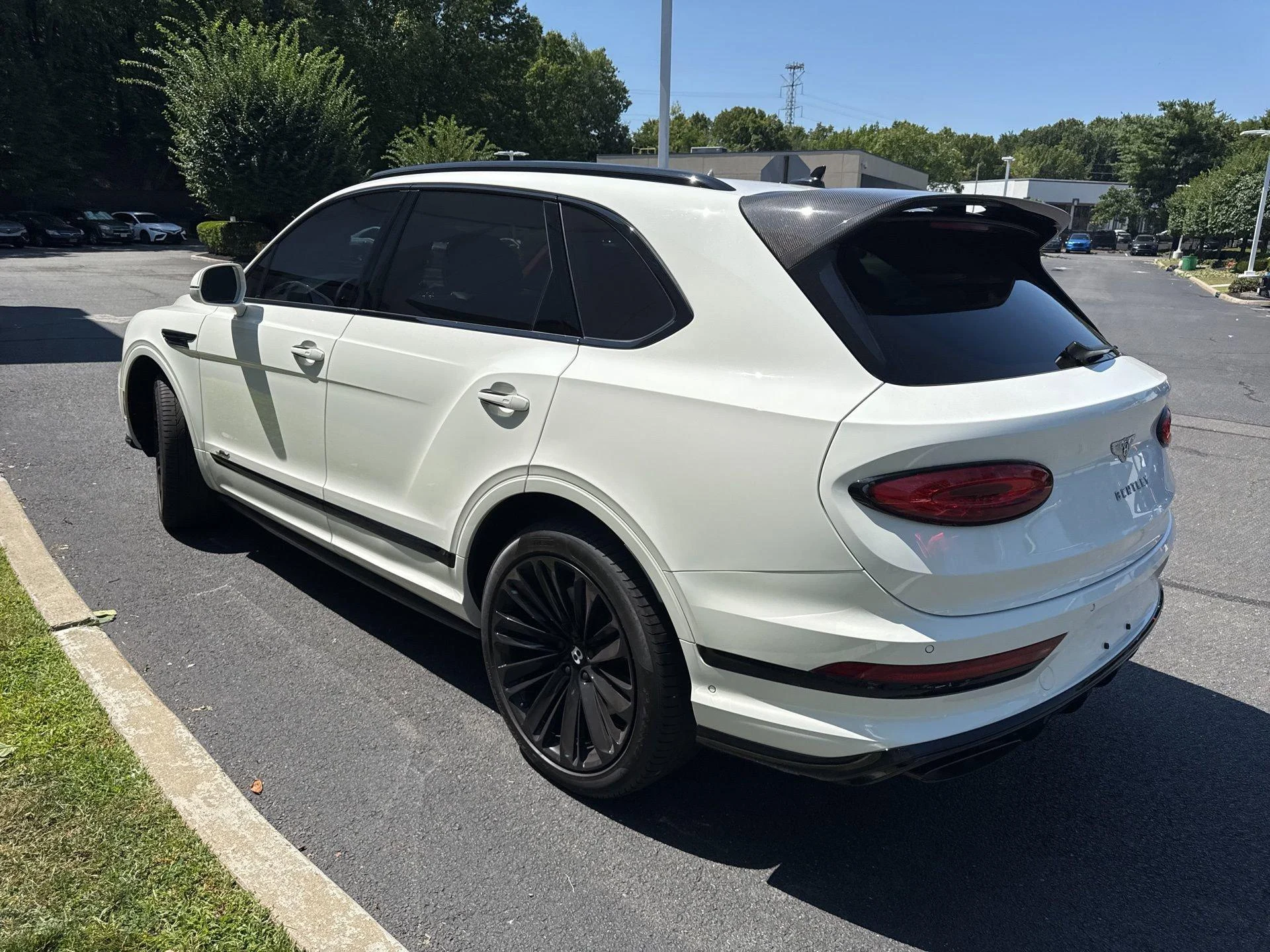 mph003_3717185465_Used_2022_Bentley_Bentayga_Speed_1754813536_62590a7ba9