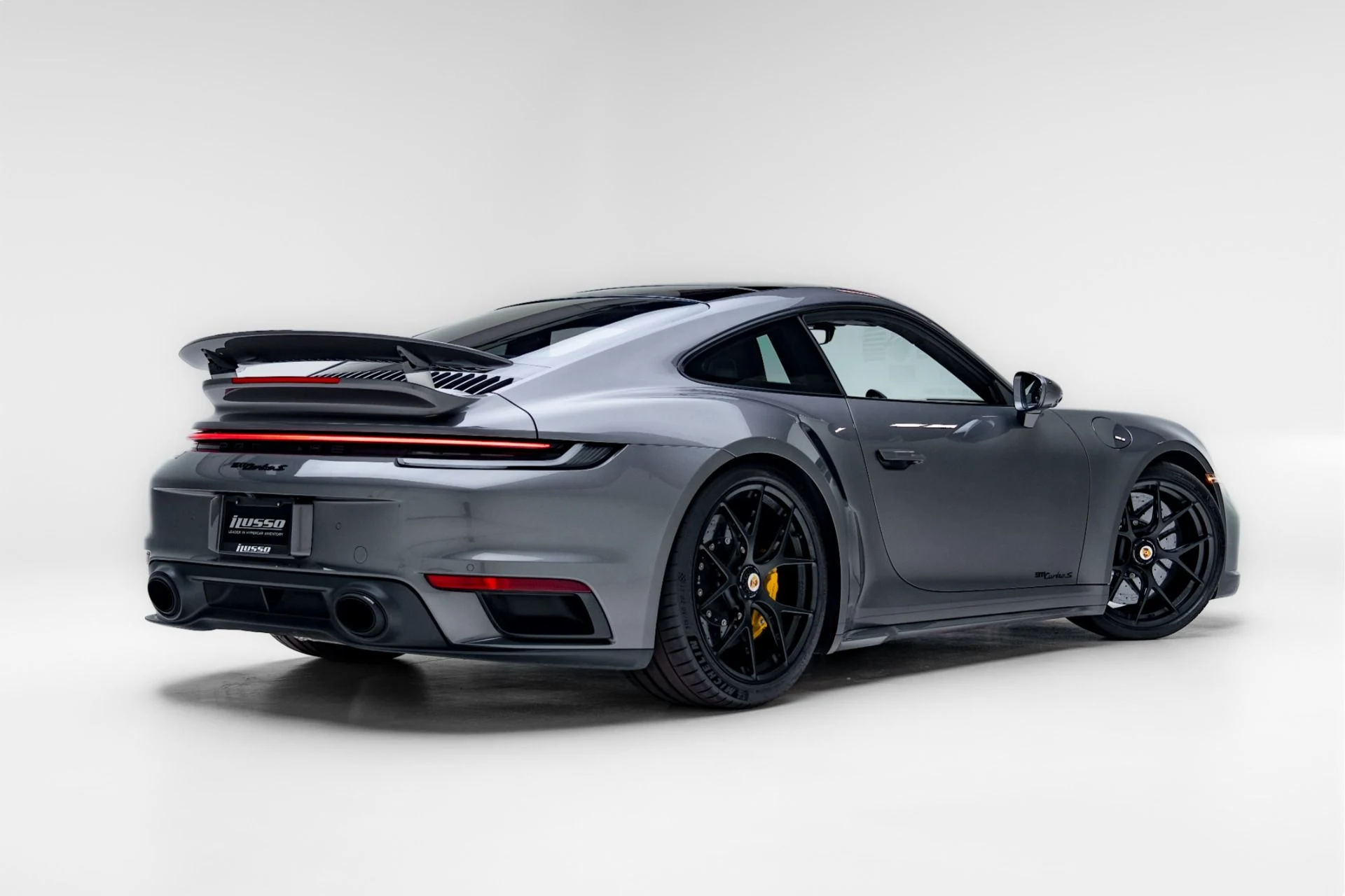 mph003_3731438309_Used_2021_Porsche_911_Turbo_S_1778698810_bf1380b19b