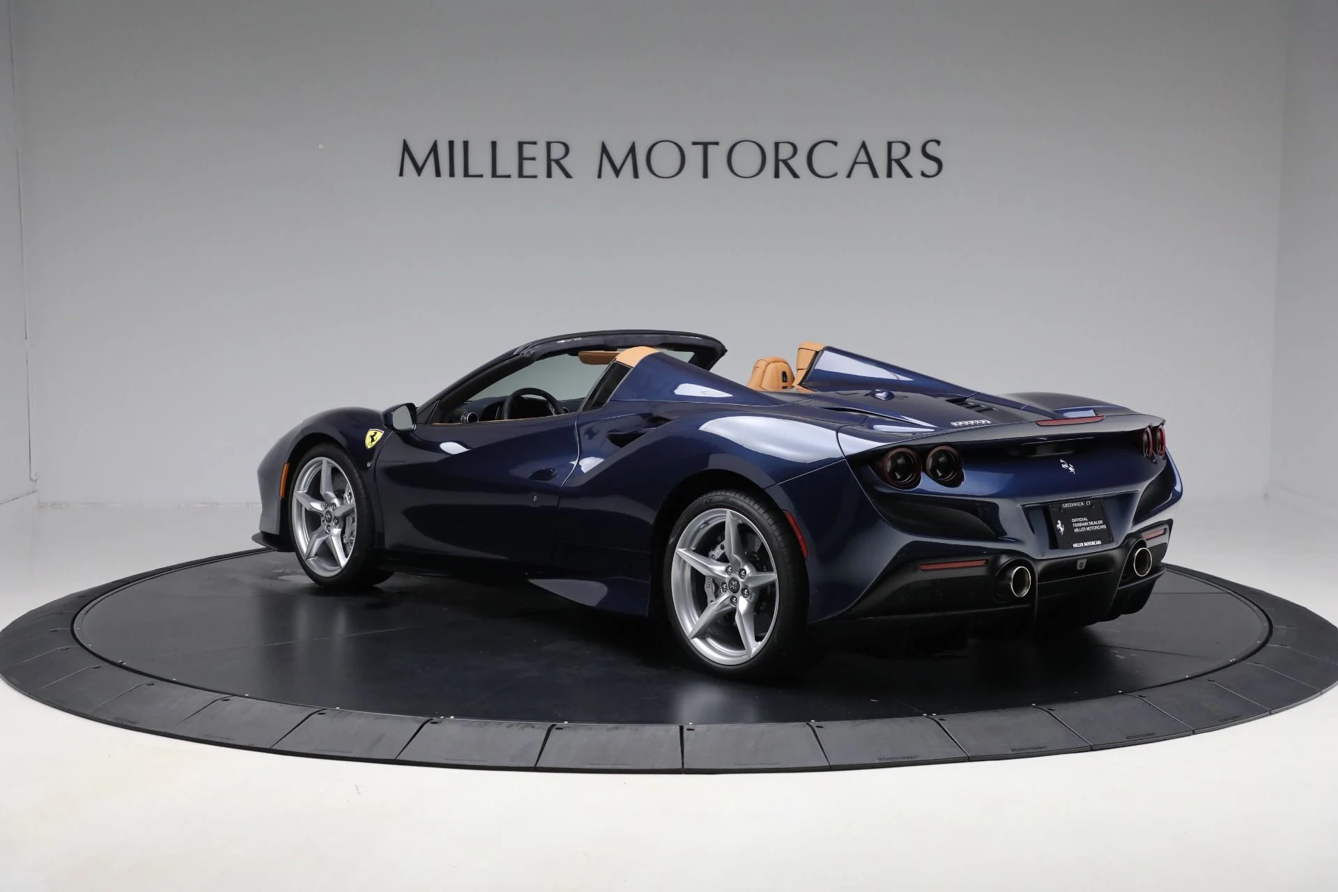 mph003_3738517987_Used_2022_Ferrari_F8_Spider_bc9febf646