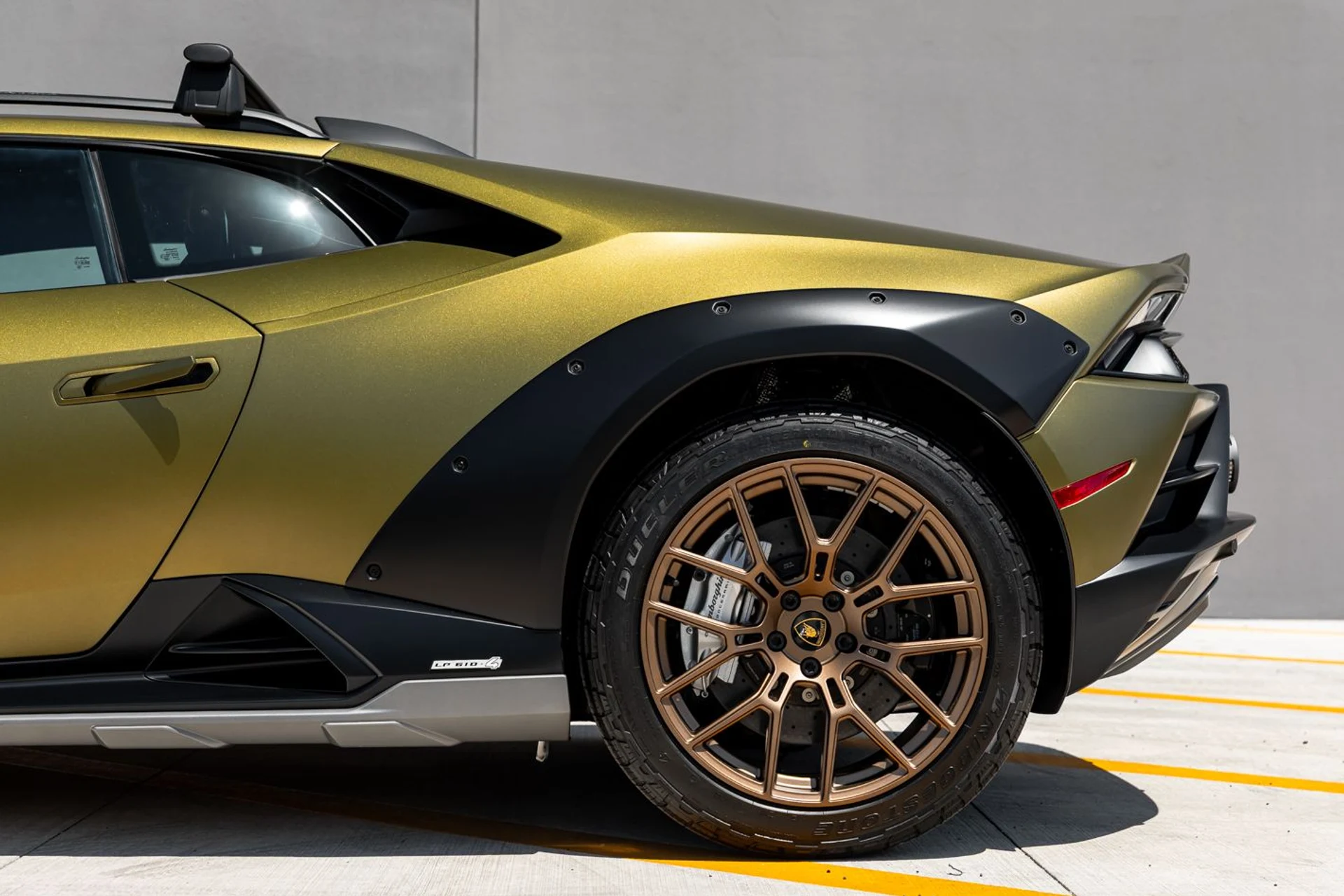 mph003_3745190988_Used_2024_Lamborghini_Huracan_Sterrato_fe61c02e5f