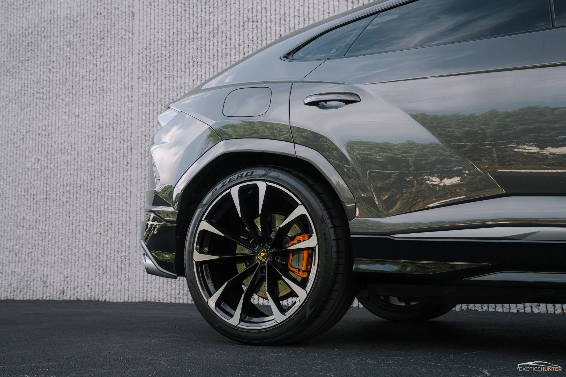 mph003_3753582234_Used_2021_Lamborghini_Urus_w_Bang_Olufsen_Advanced_Sound_Parkassist_1758750772_d7577fa5ee