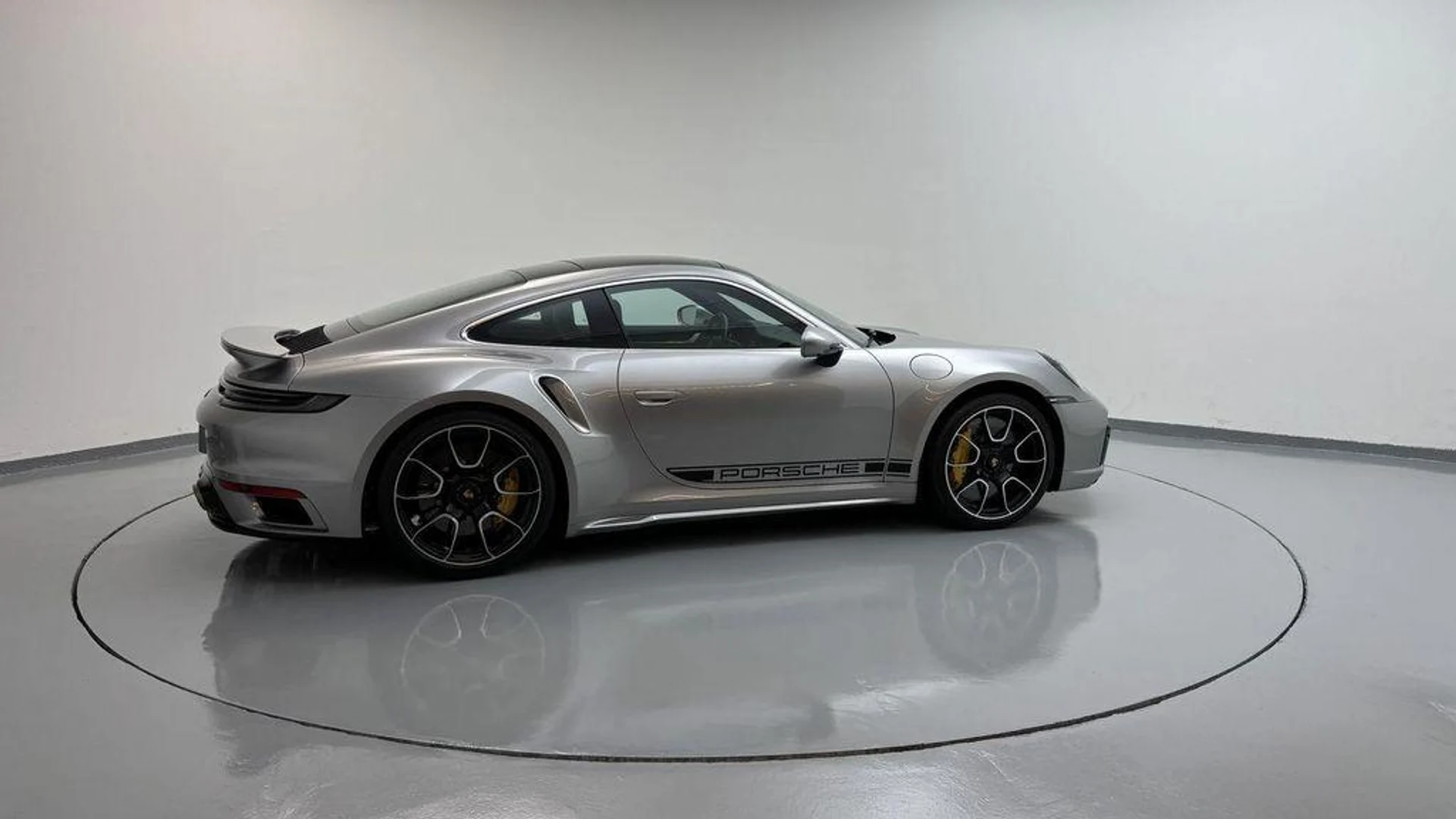 mph003_3754113562_Ww7r_Y_My1_X_Vd_JE_9_TQQG_8v6e_RKV_Ys_131ffbe96a