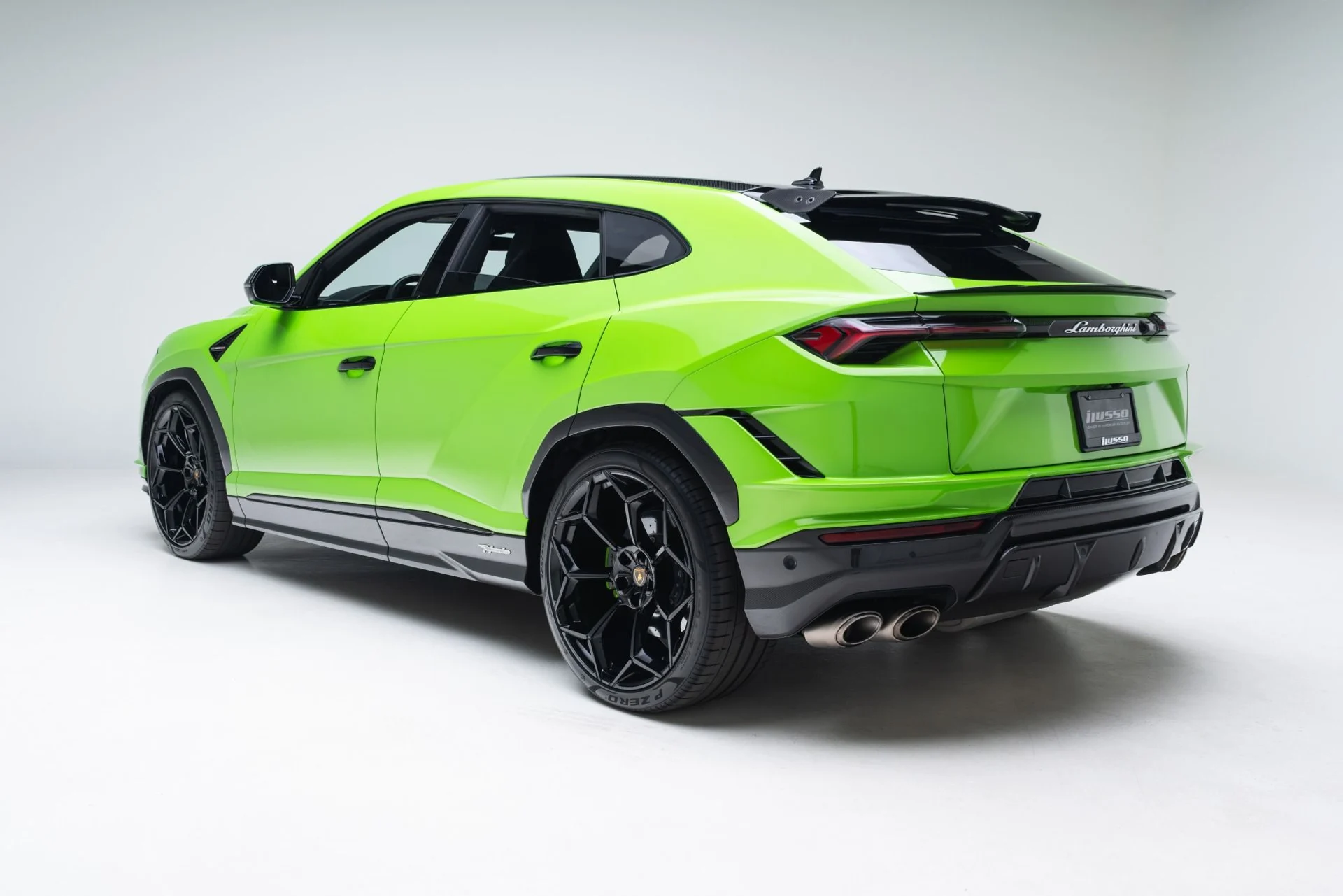 mph003_3766032944_Used_2023_Lamborghini_Urus_Performante_1779121057_1a70a29c86